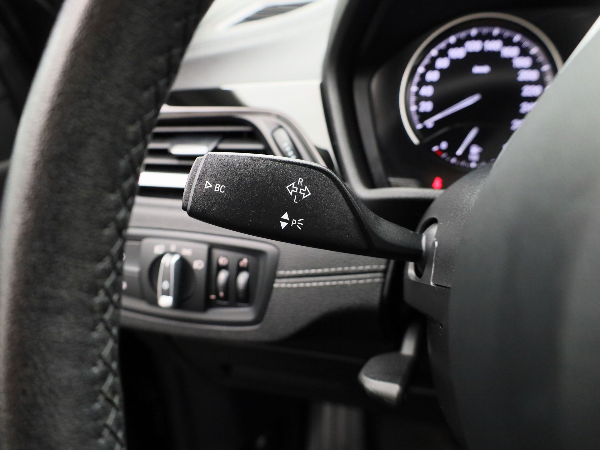 Auto afbeelding: 16