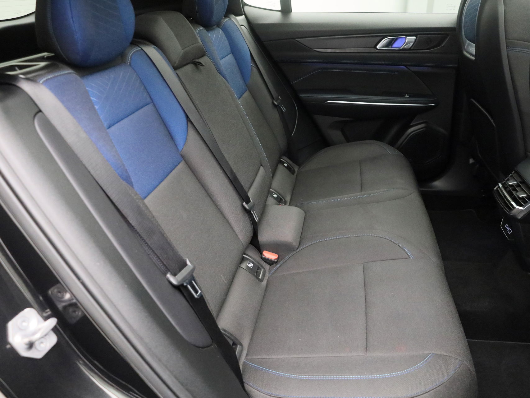 Auto afbeelding: 12