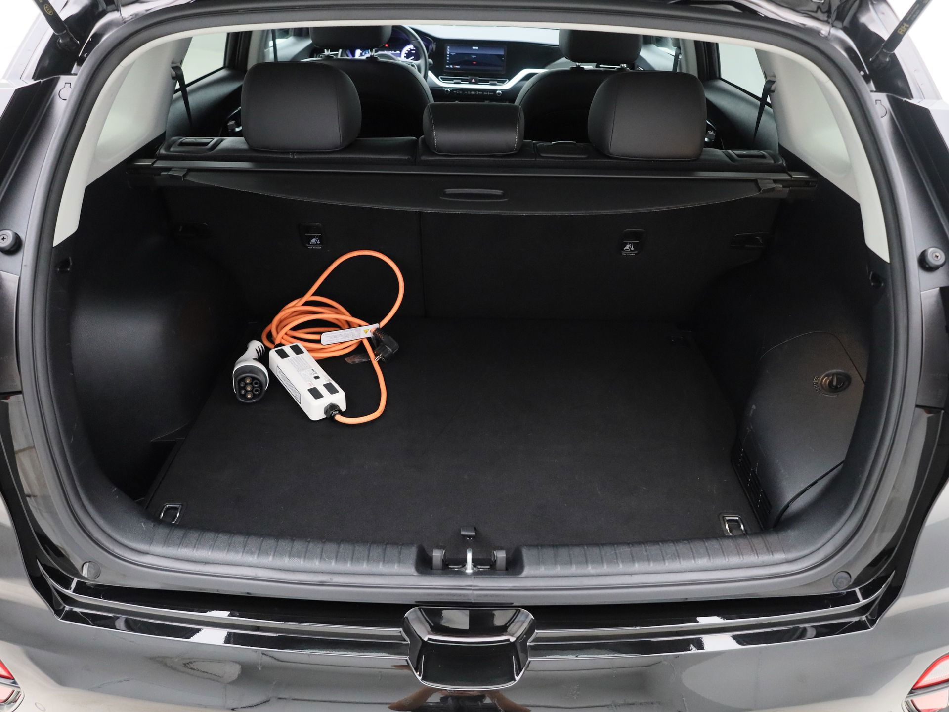 Auto afbeelding: 24