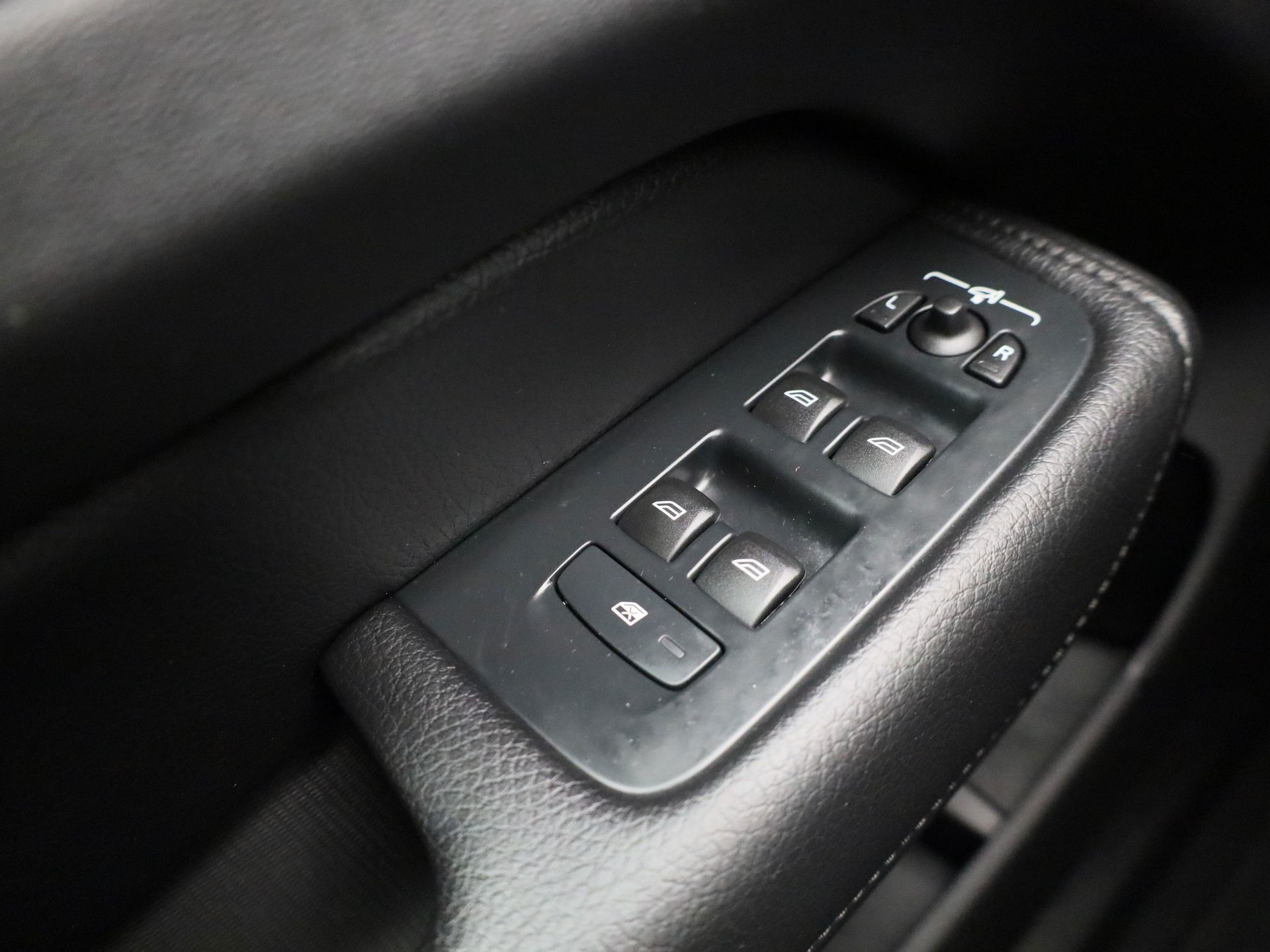 Auto afbeelding: 16
