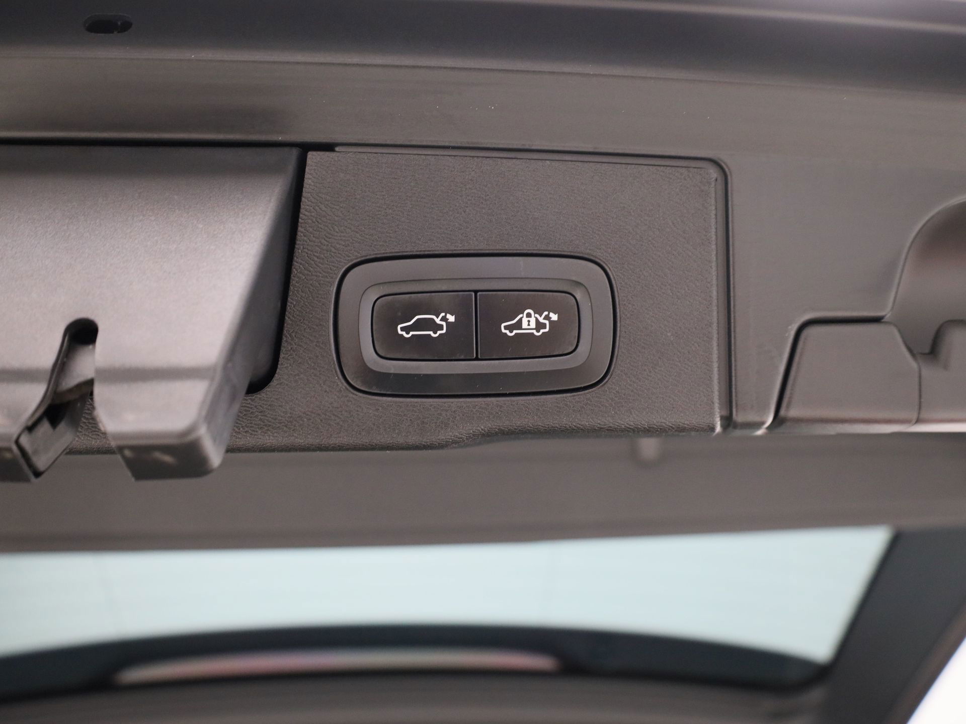 Auto afbeelding: 24