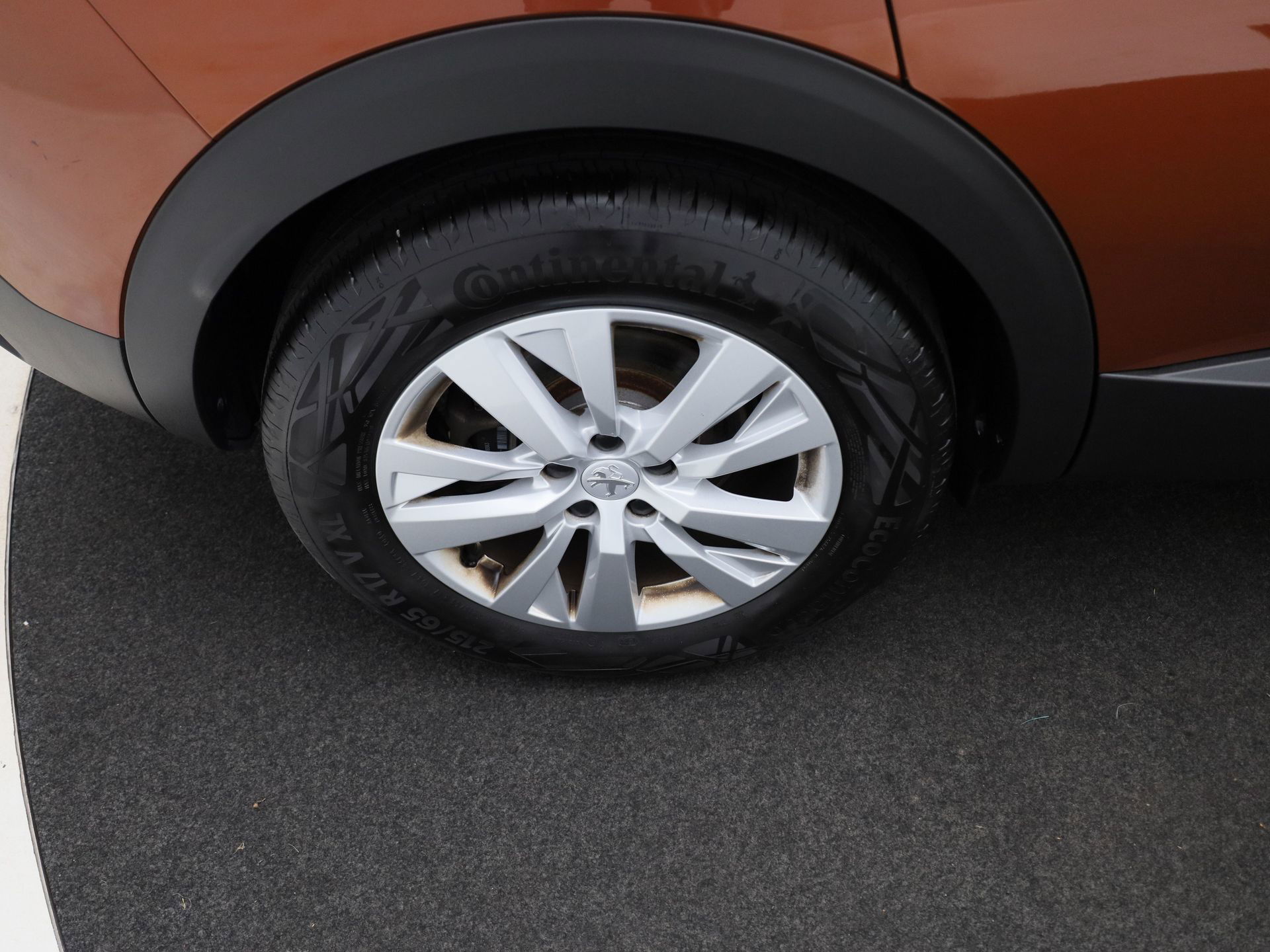 Auto afbeelding: 24
