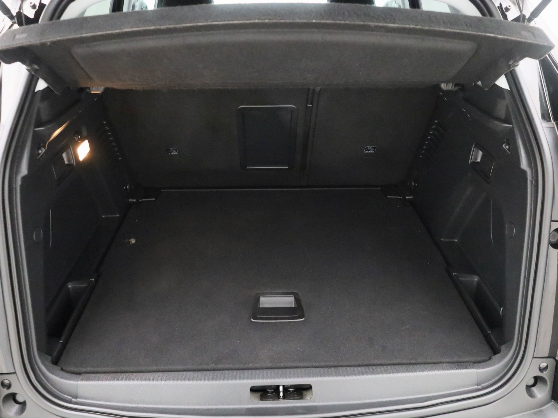 Auto afbeelding: 24