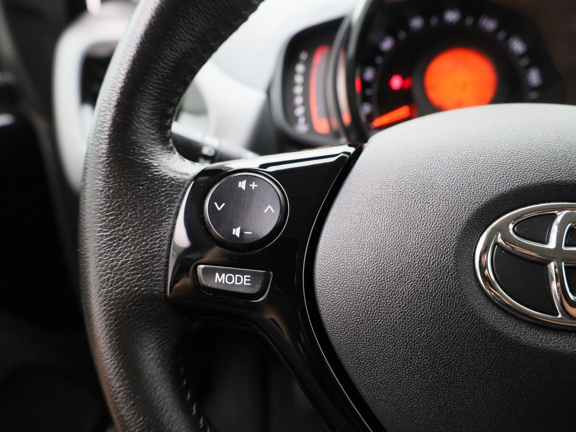 Auto afbeelding: 15