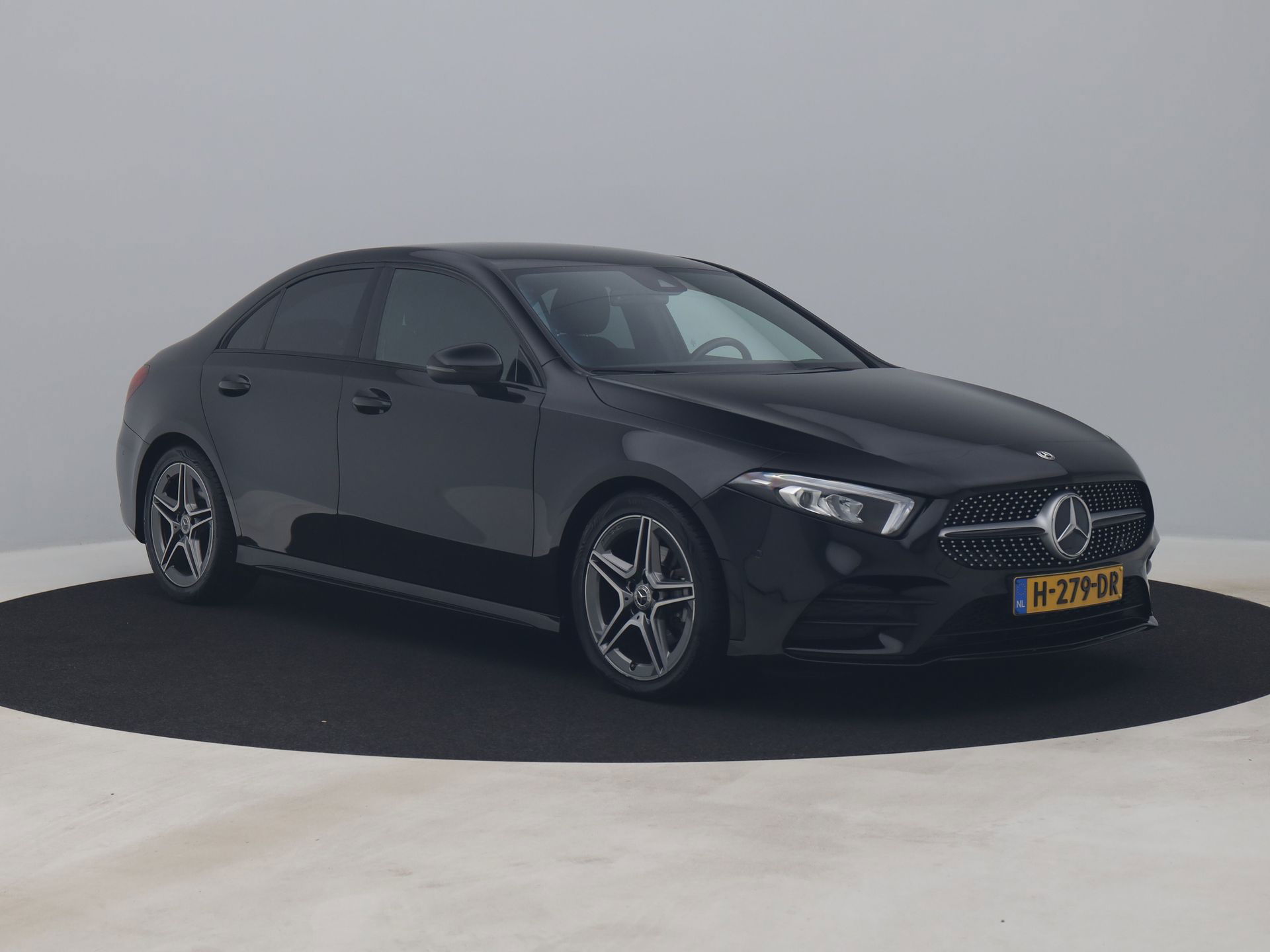 Auto afbeelding: 2