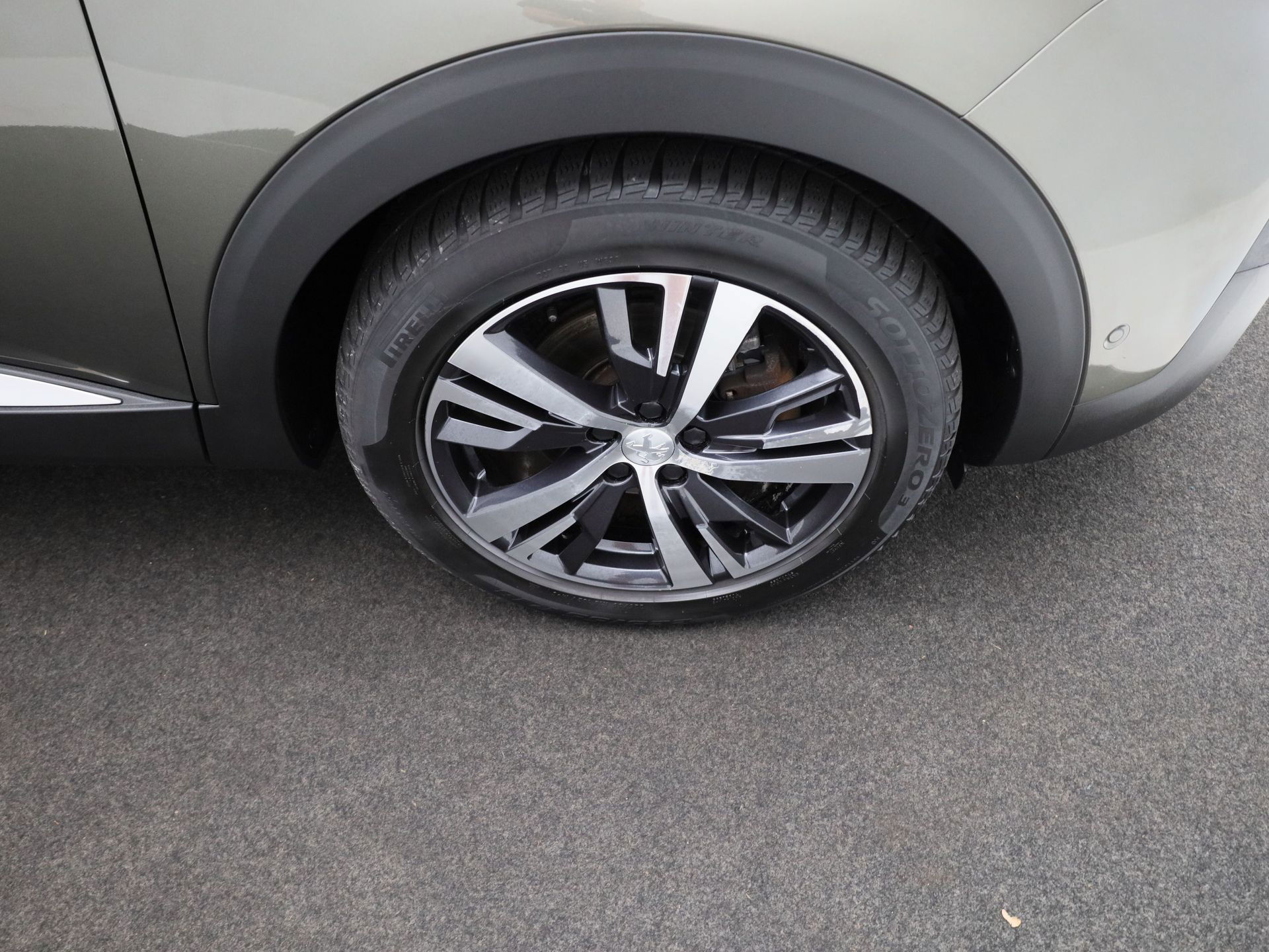Auto afbeelding: 30