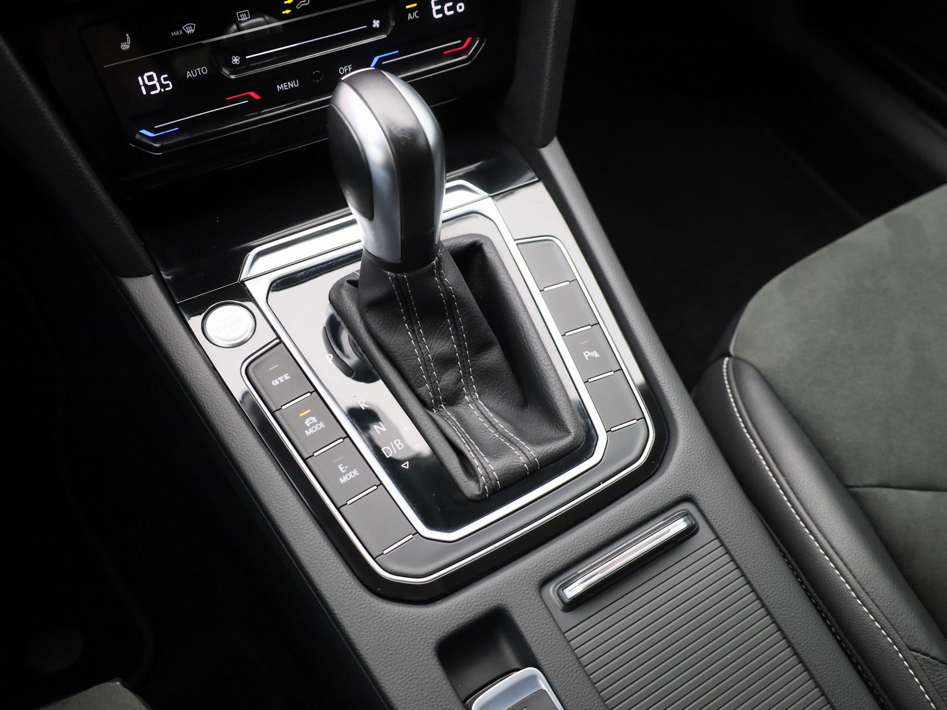 Auto afbeelding: 24
