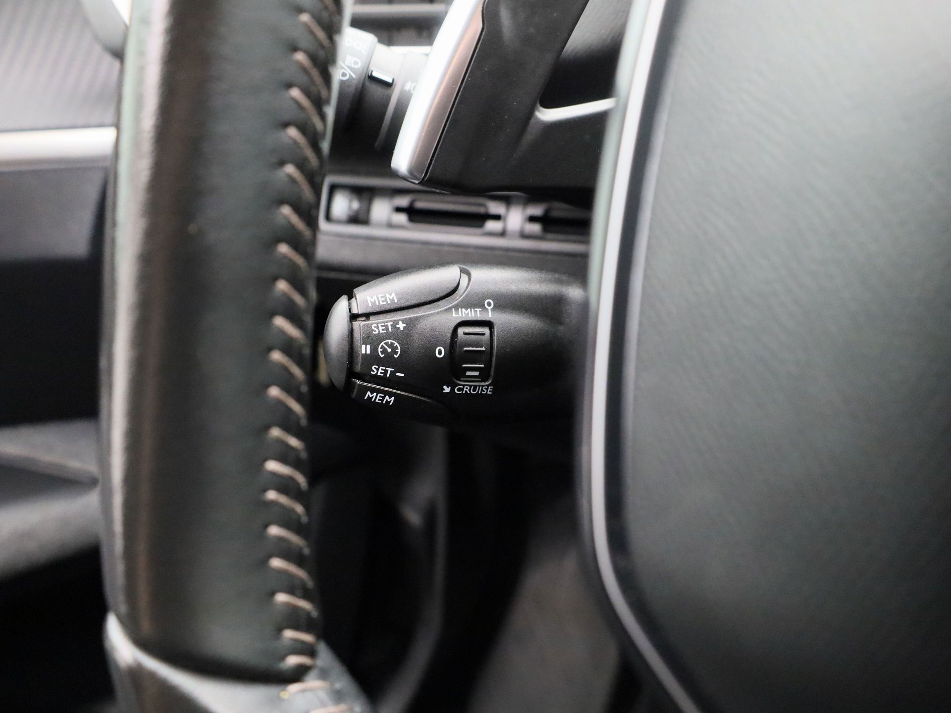 Auto afbeelding: 17