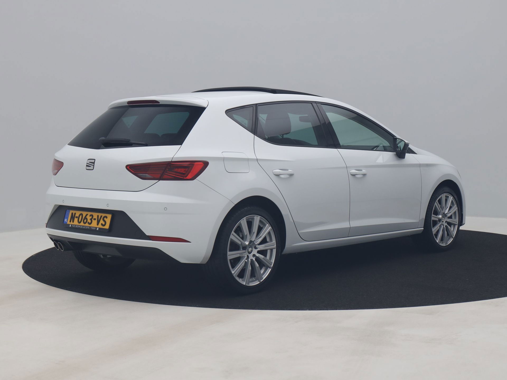 Auto afbeelding: 5