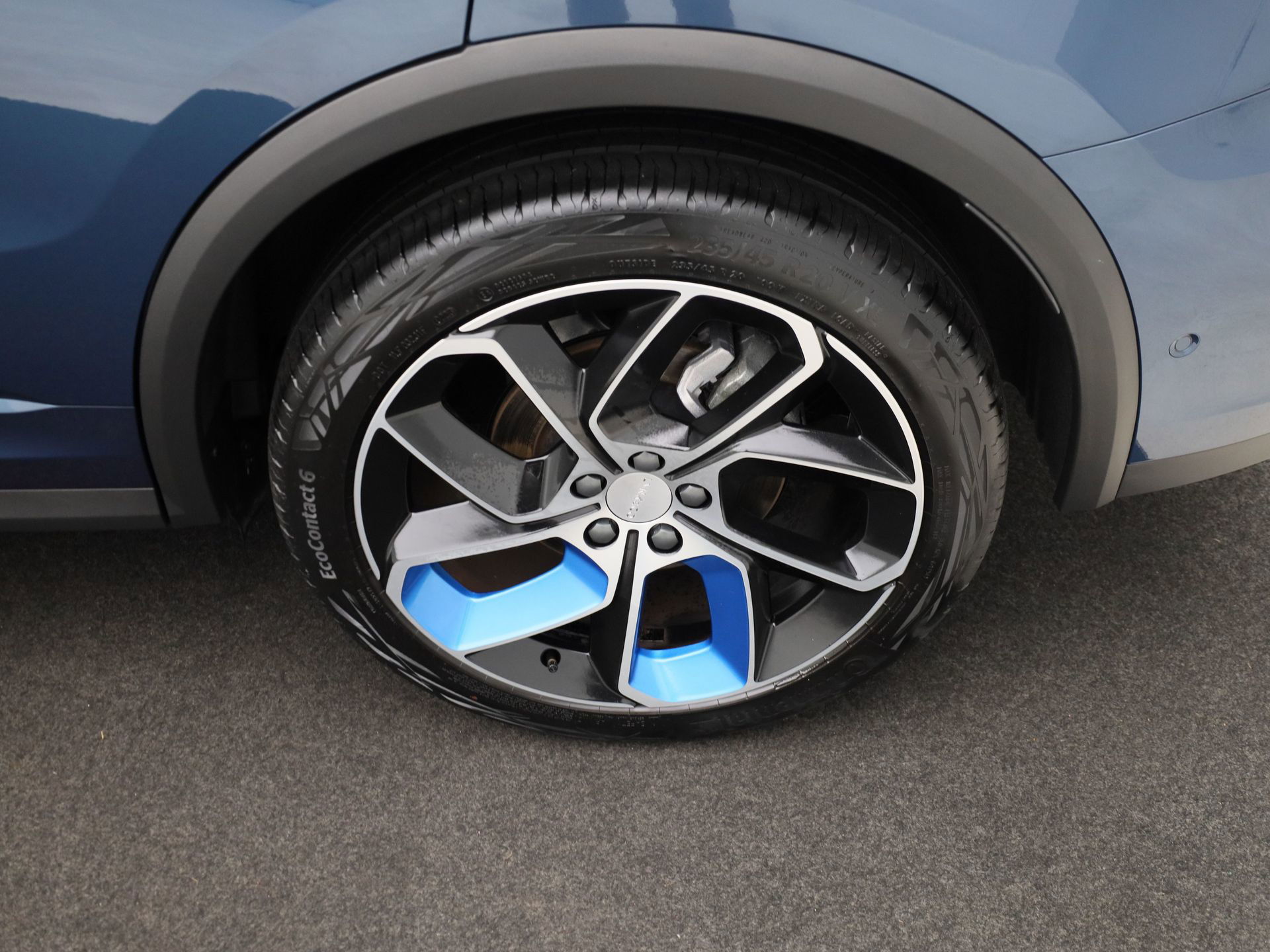 Auto afbeelding: 40