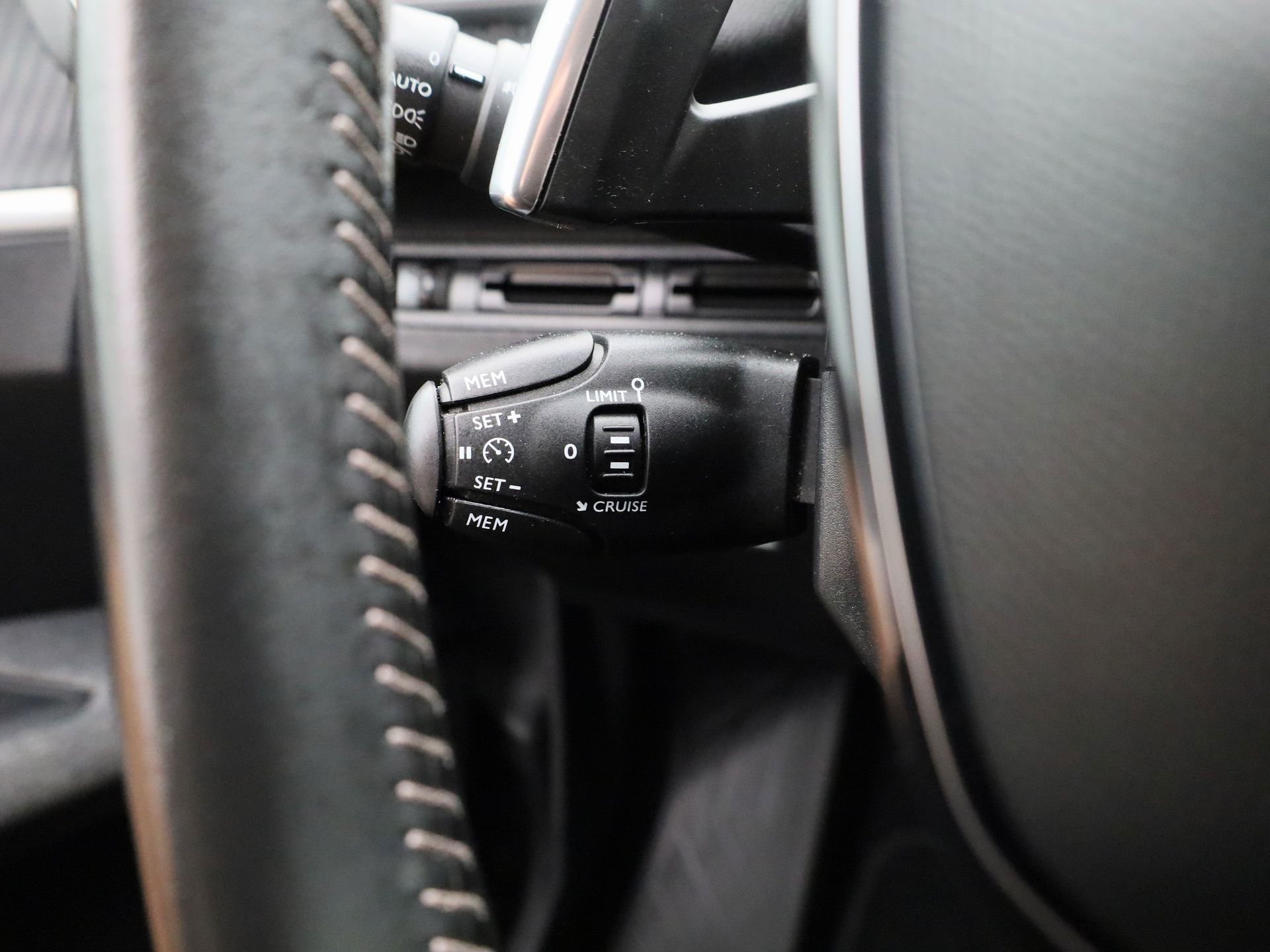 Auto afbeelding: 17