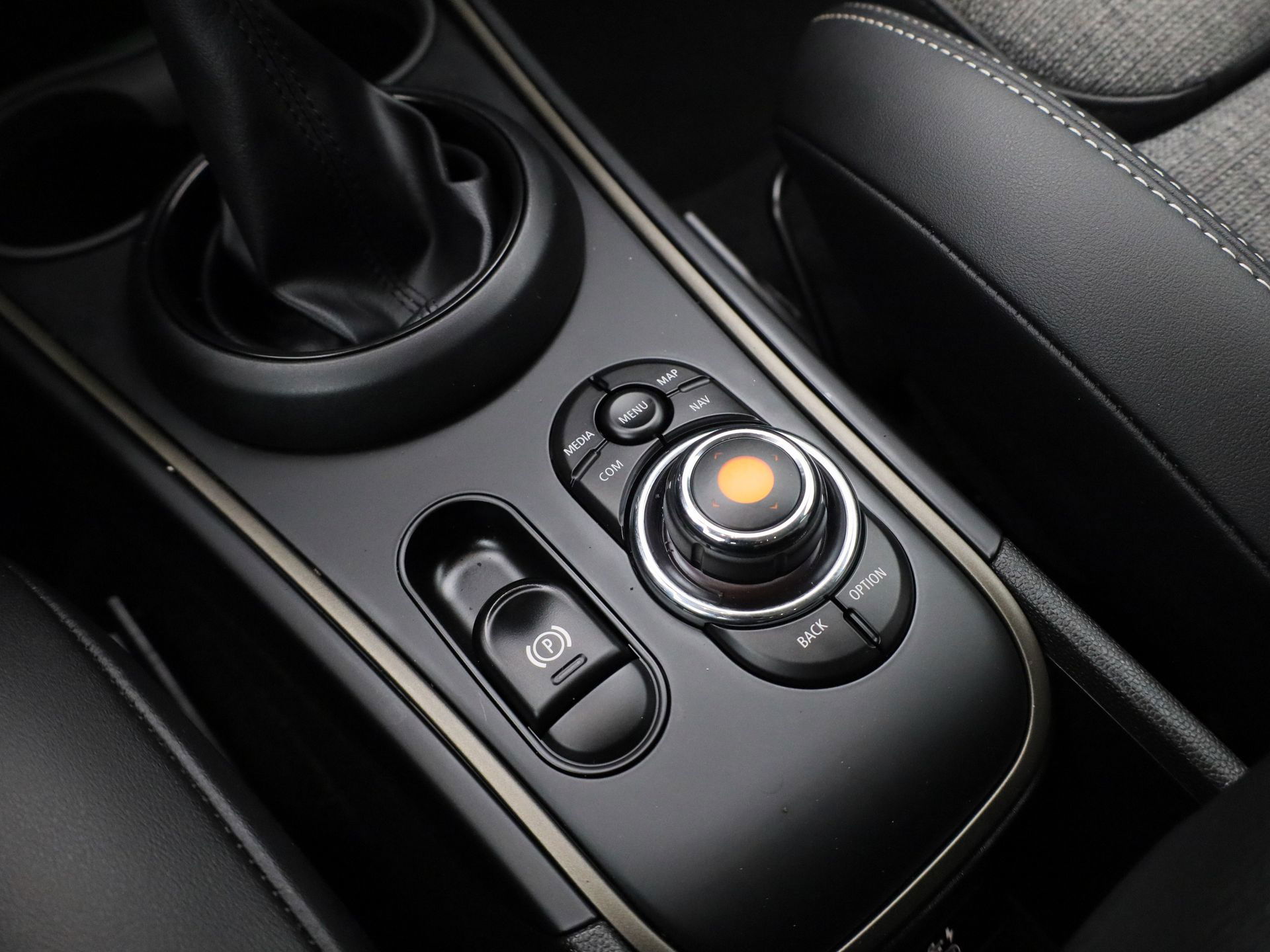 Auto afbeelding: 23