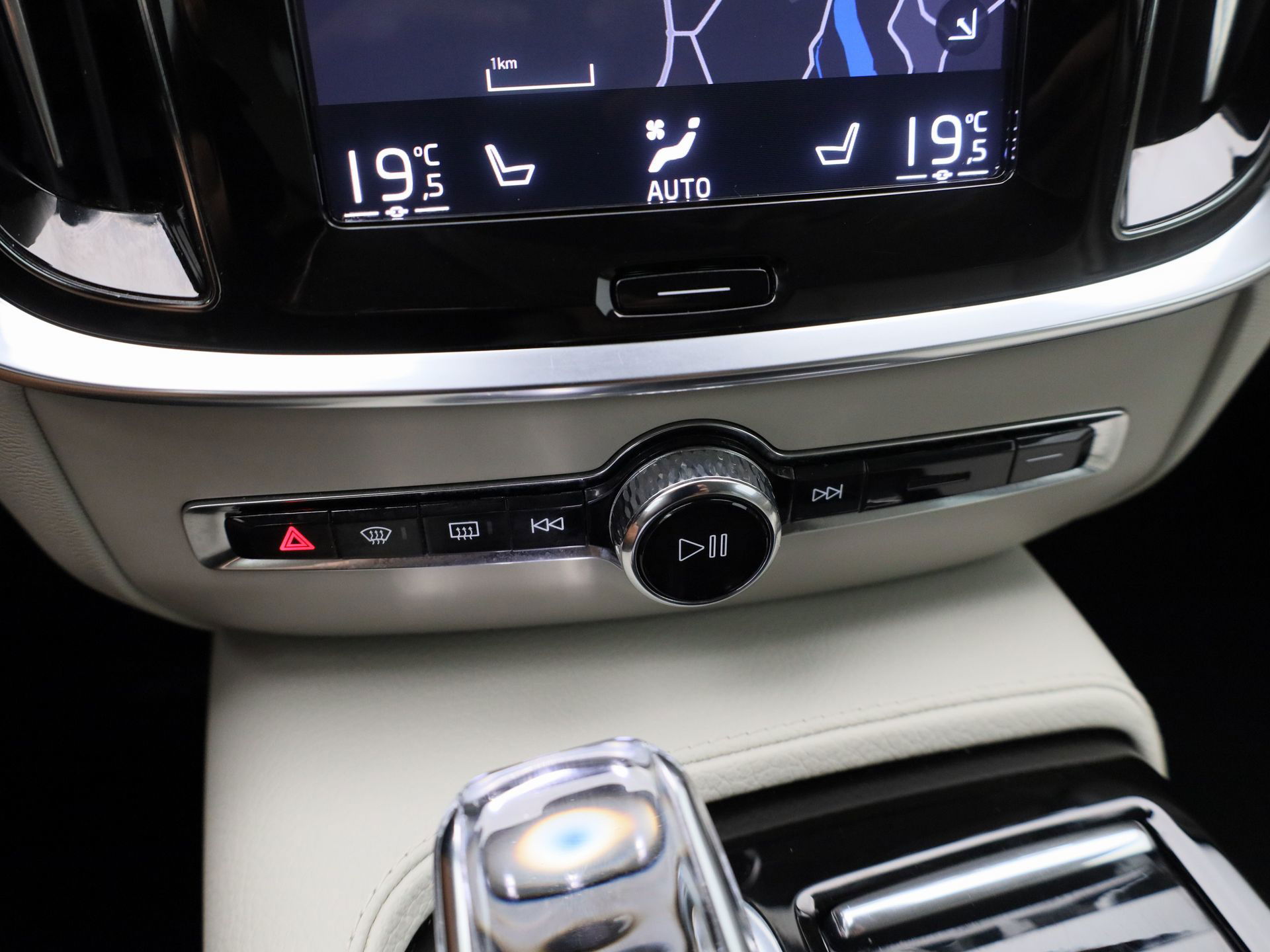 Auto afbeelding: 24