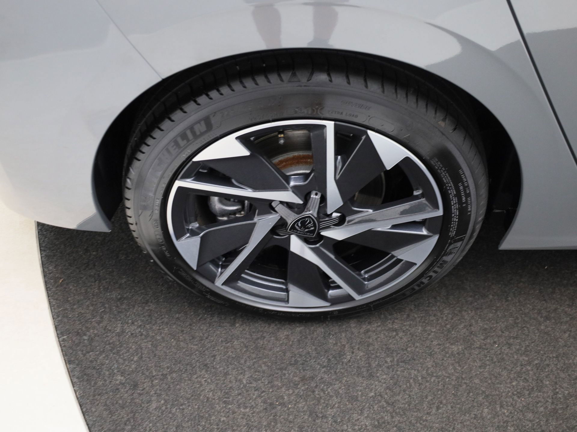 Auto afbeelding: 27