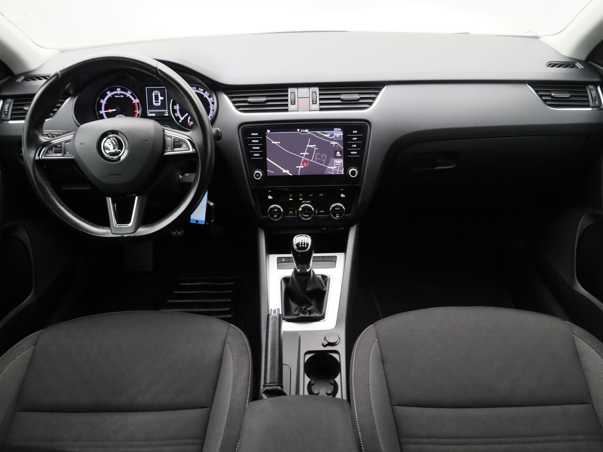 Auto afbeelding: 18