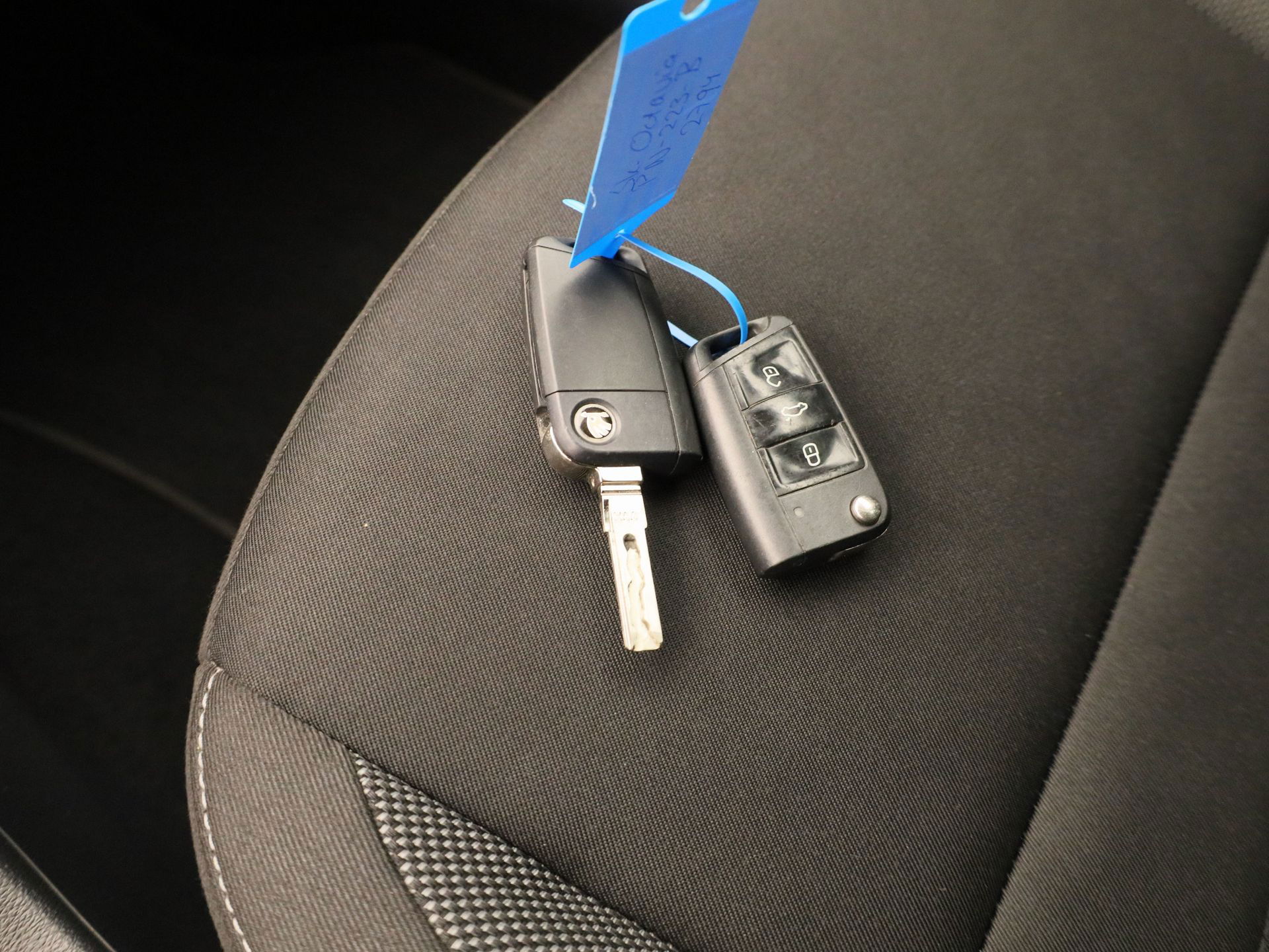 Auto afbeelding: 25