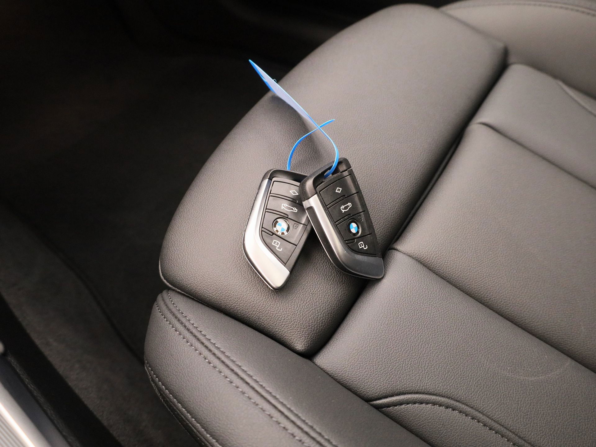 Auto afbeelding: 28