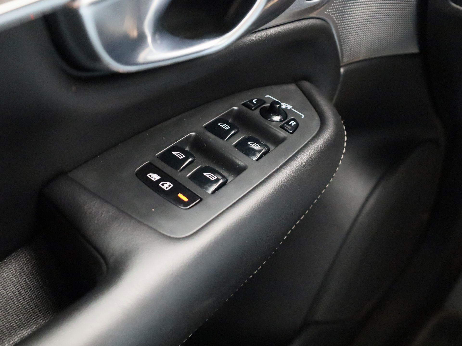 Auto afbeelding: 25