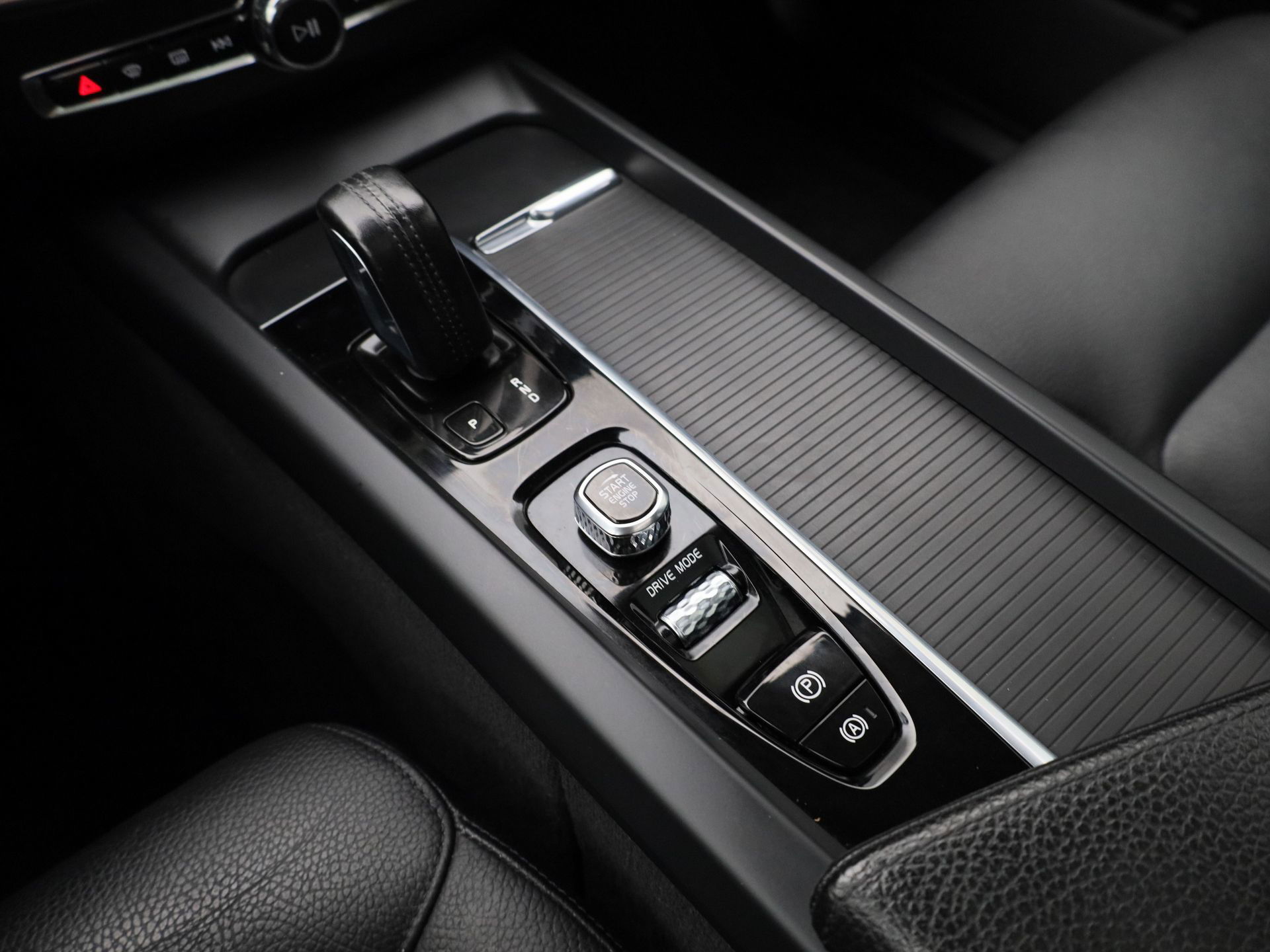 Auto afbeelding: 24