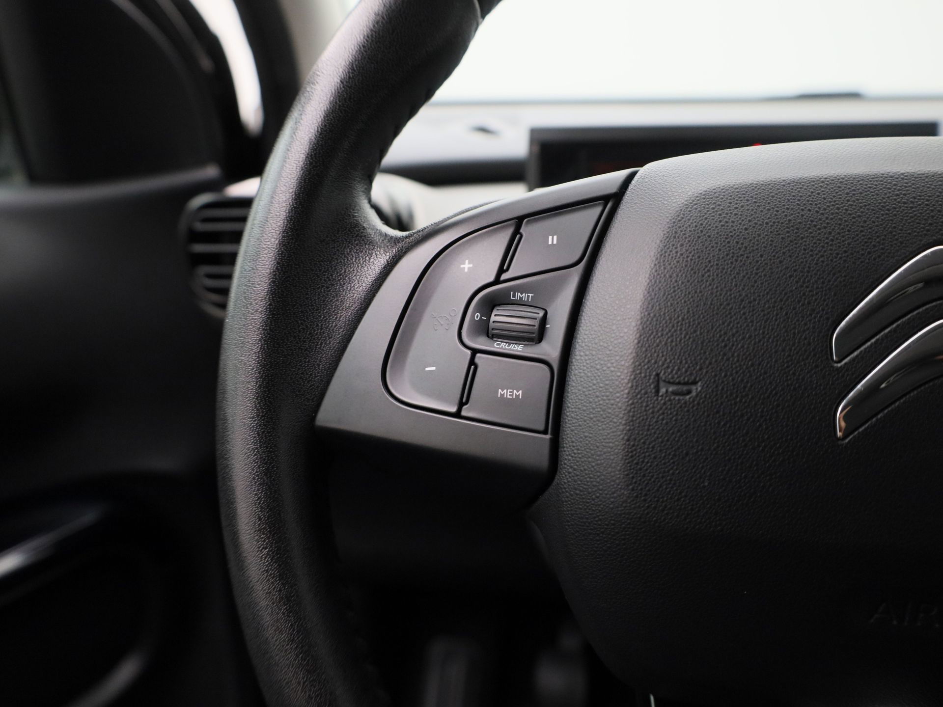 Auto afbeelding: 18