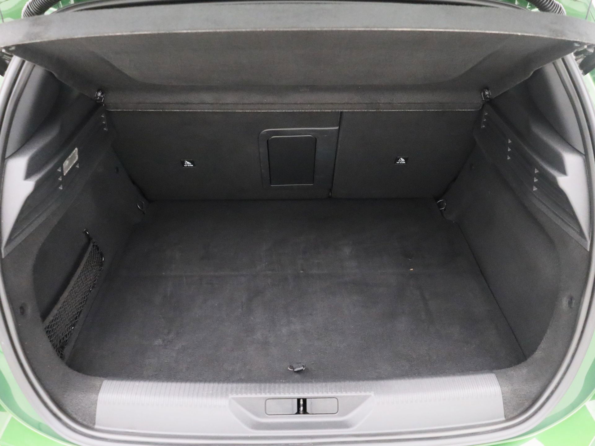 Auto afbeelding: 24