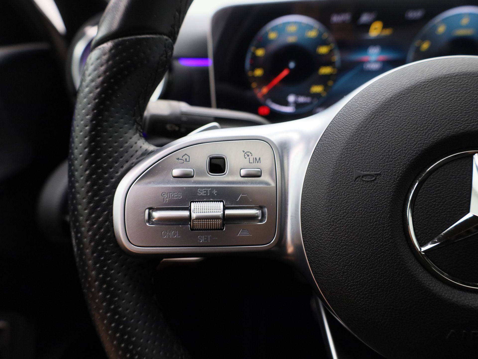 Auto afbeelding: 16