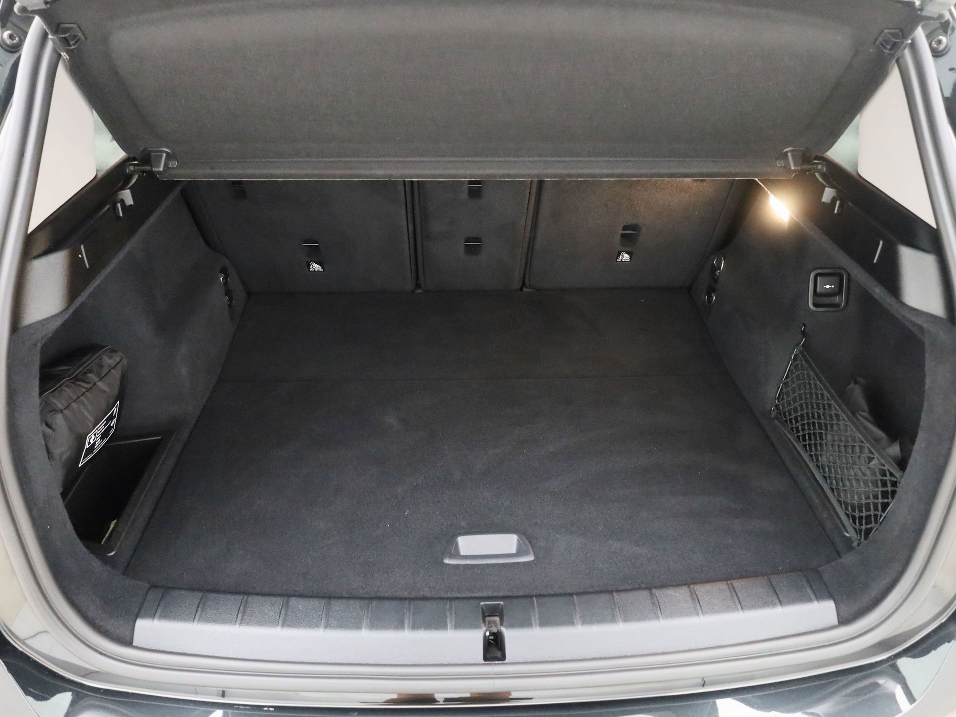 Auto afbeelding: 24