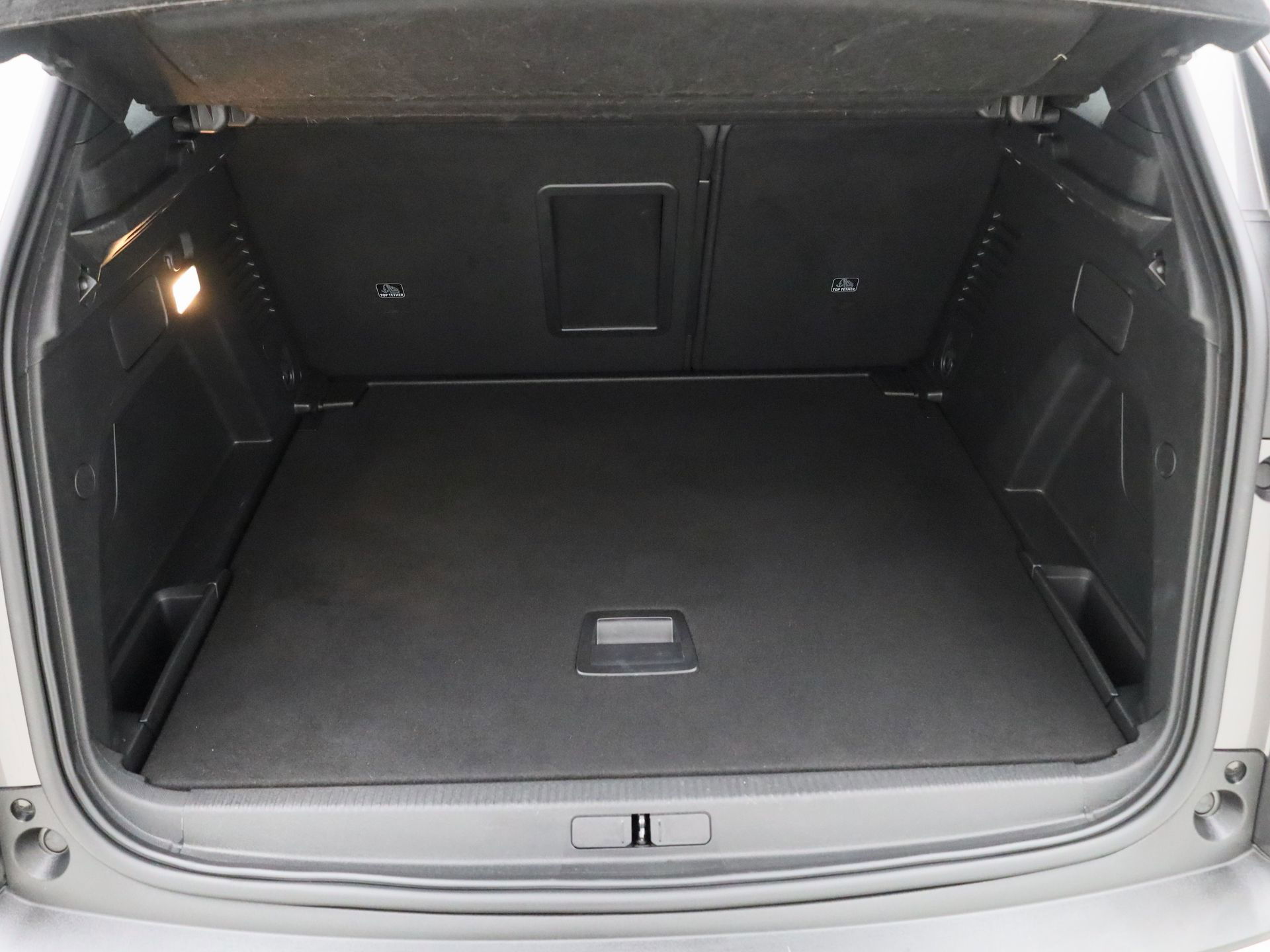 Auto afbeelding: 24