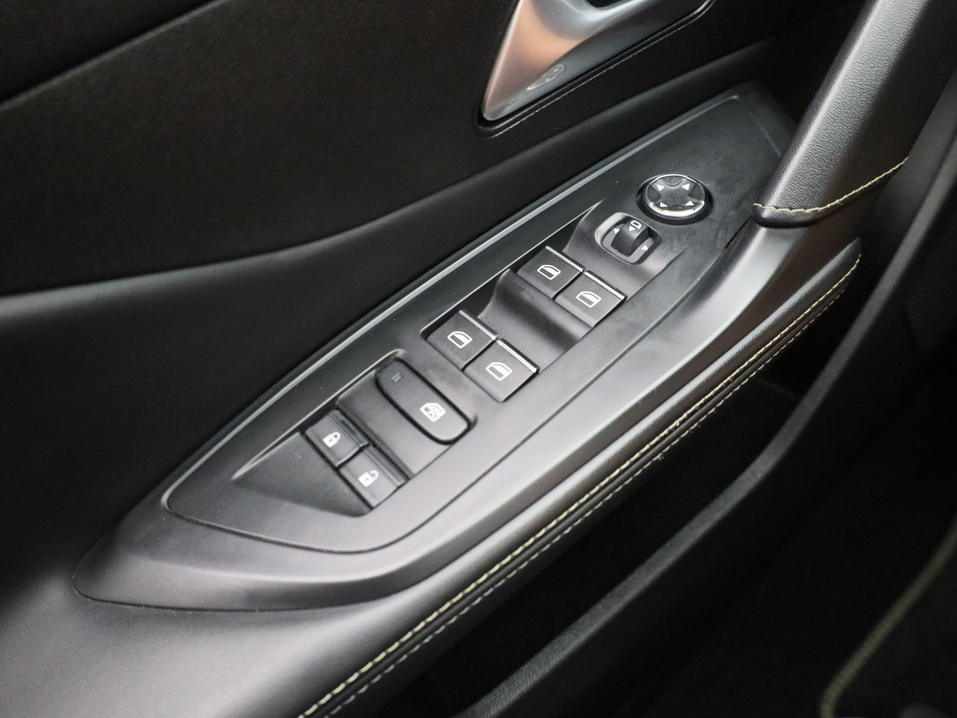 Auto afbeelding: 17