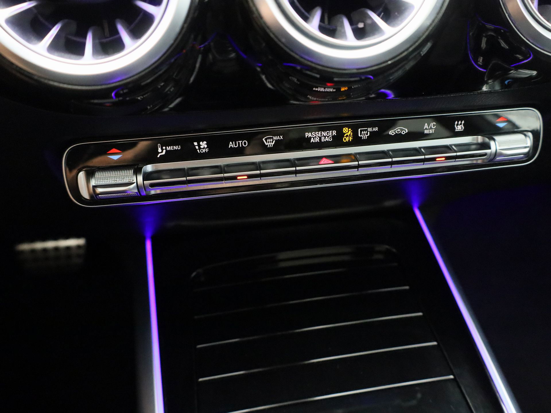 Auto afbeelding: 24