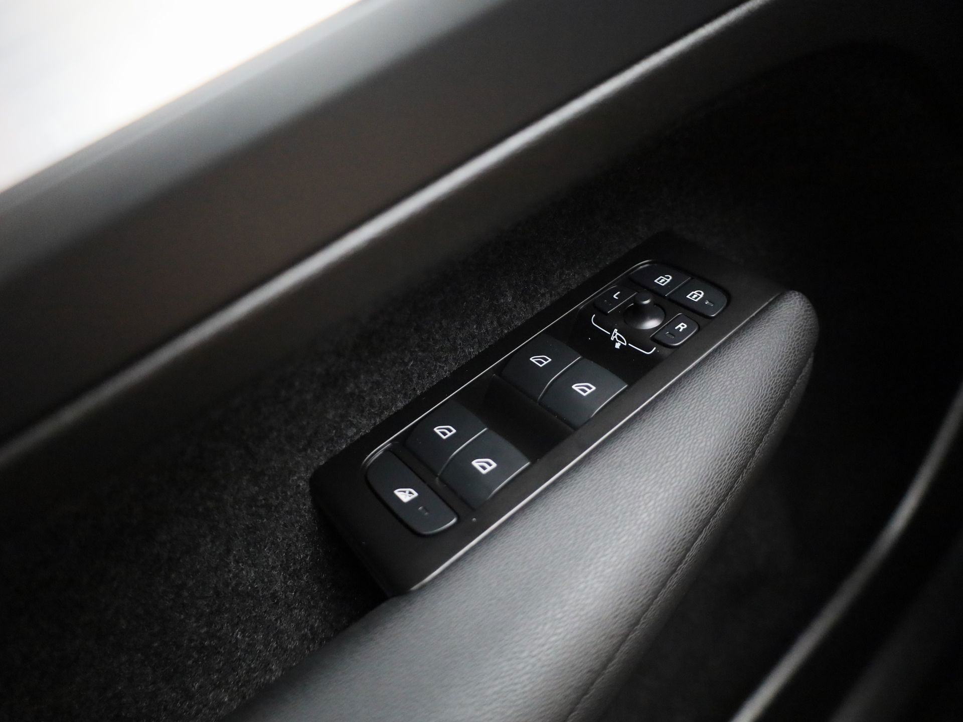 Auto afbeelding: 19