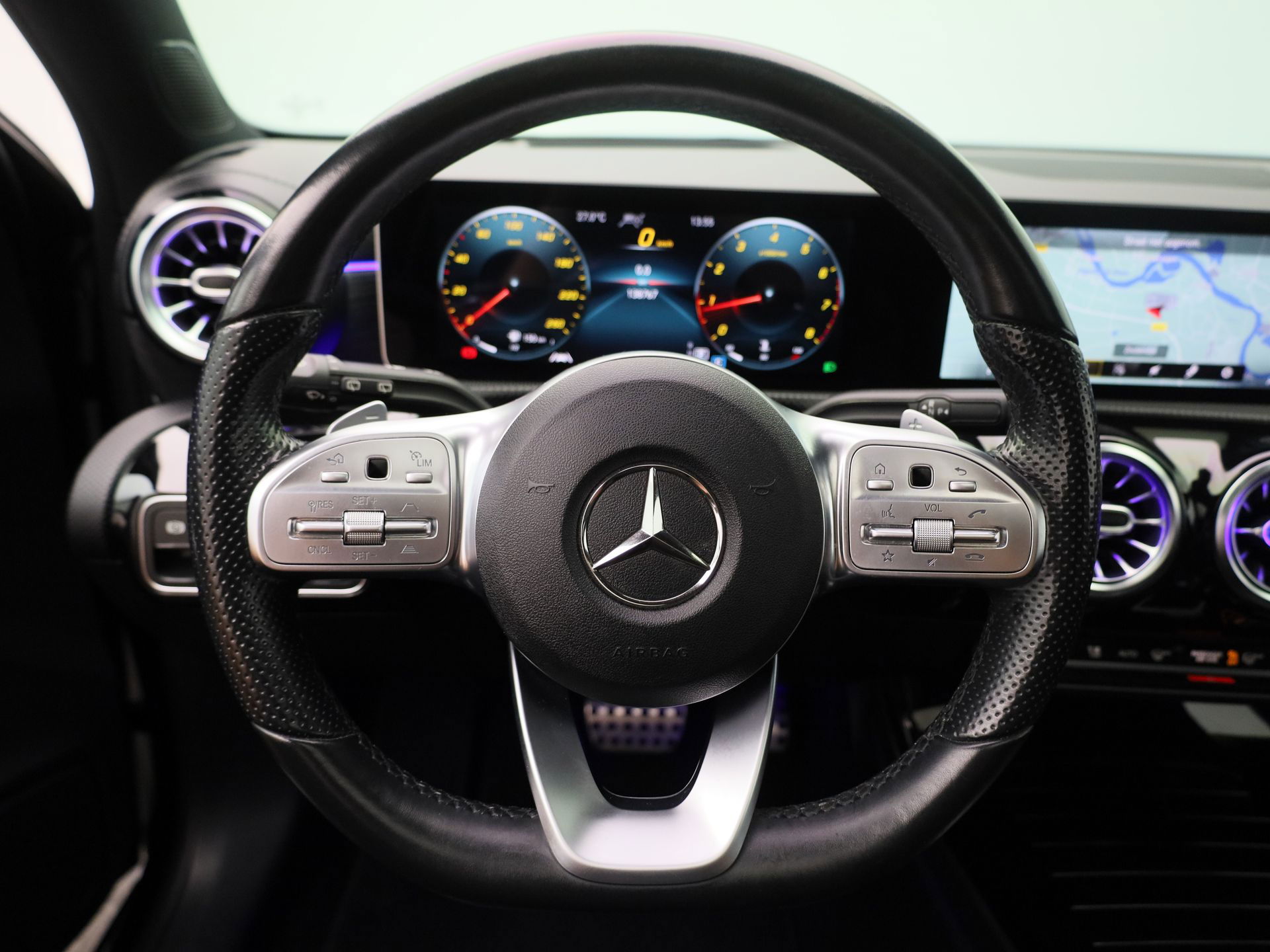 Auto afbeelding: 15
