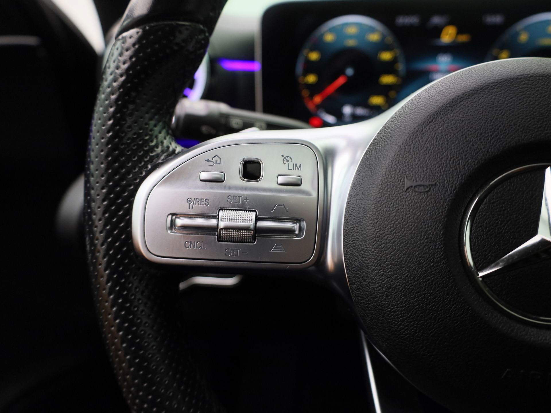 Auto afbeelding: 16