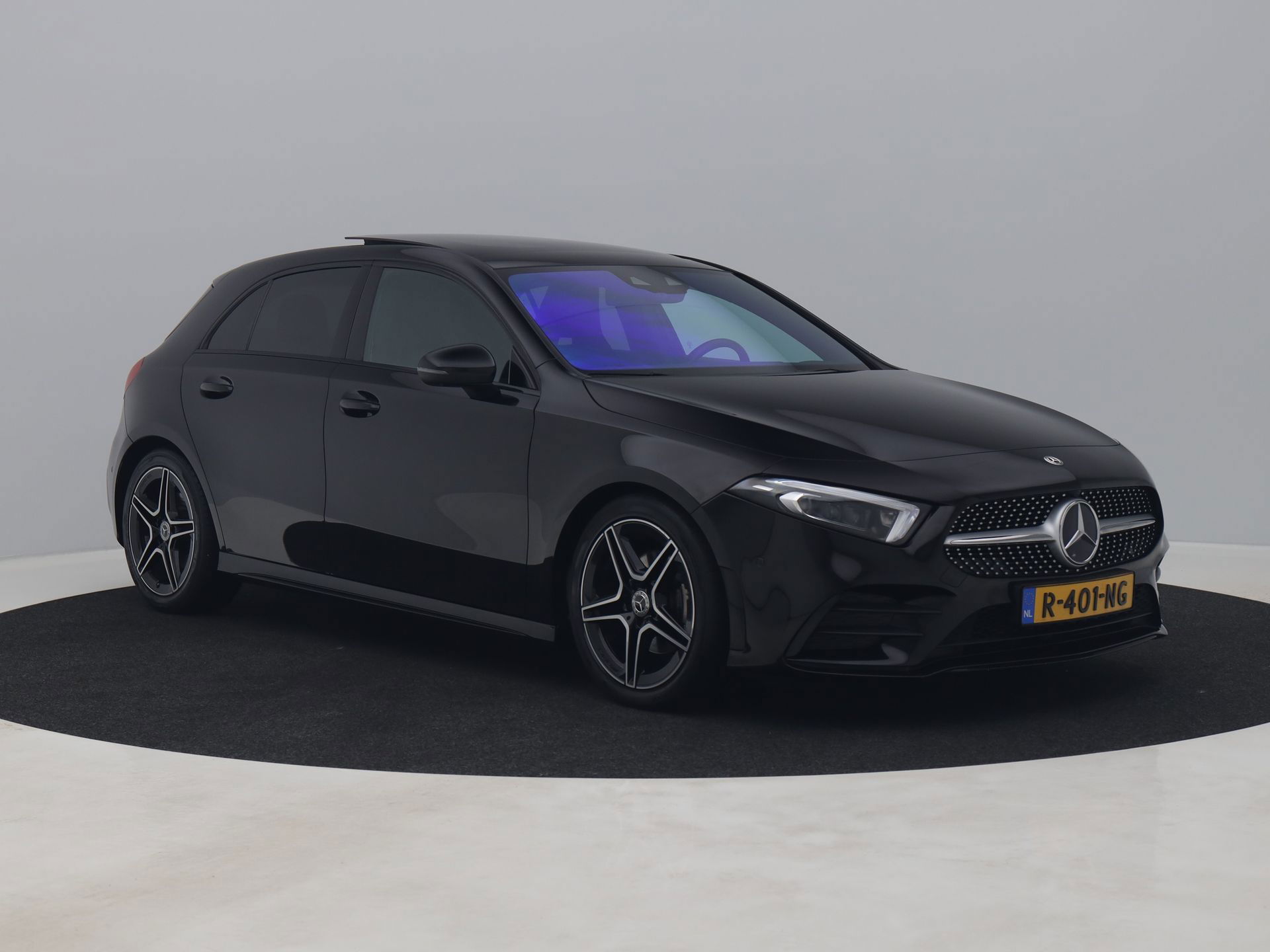 Auto afbeelding: 2
