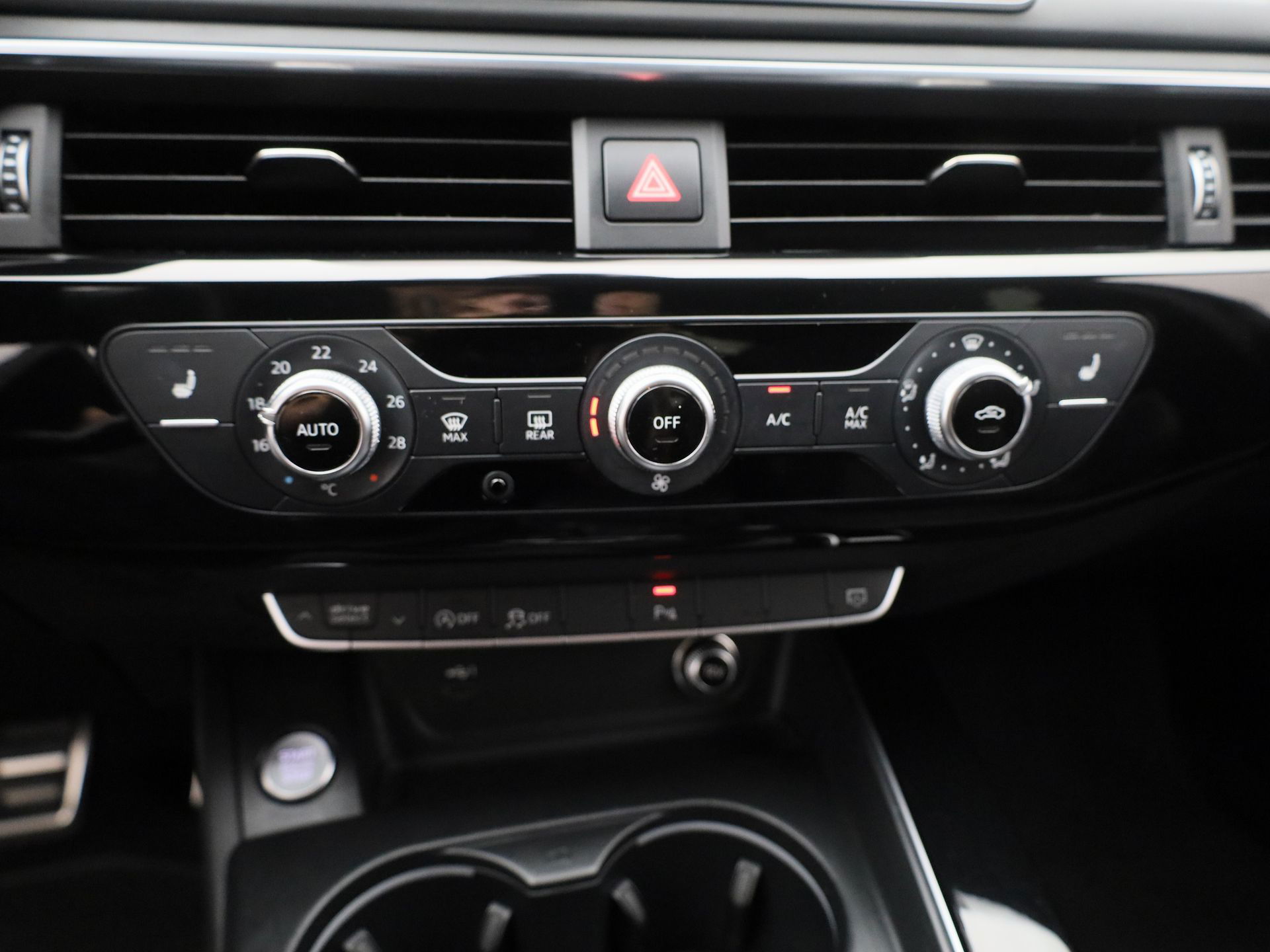 Auto afbeelding: 24