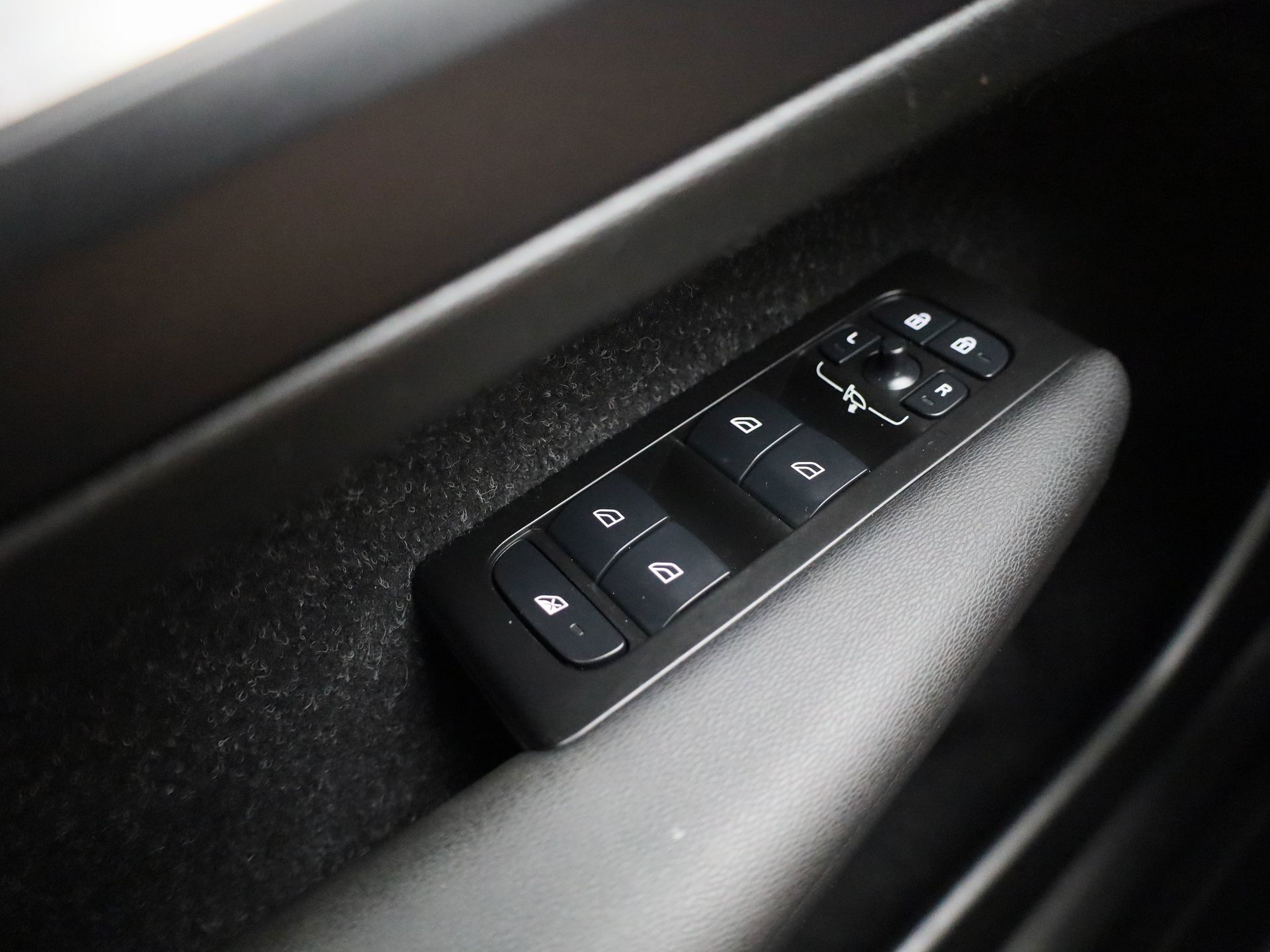 Auto afbeelding: 19