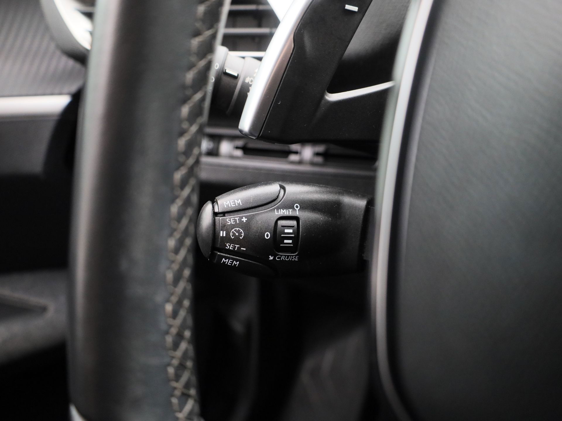 Auto afbeelding: 20
