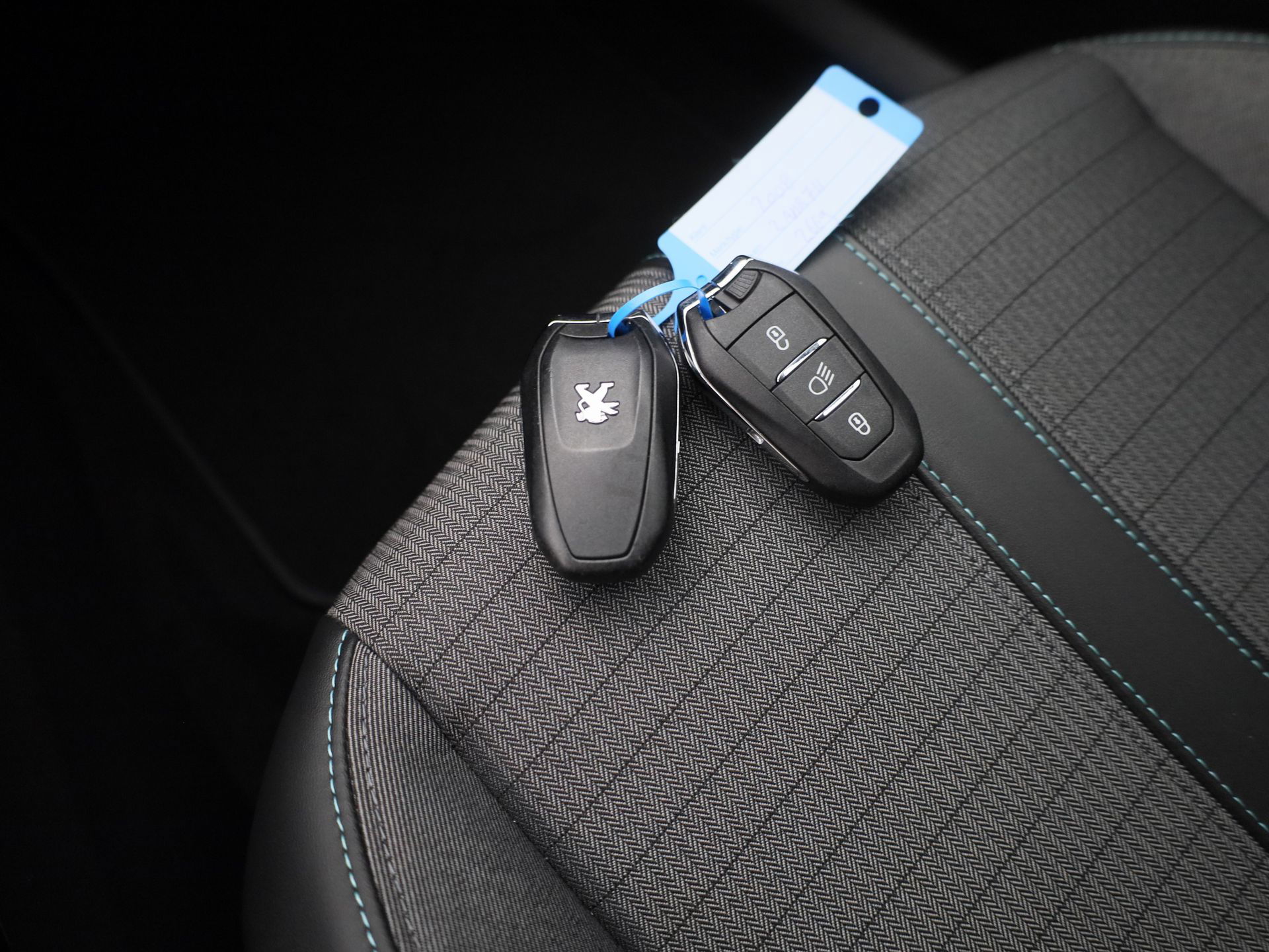 Auto afbeelding: 27