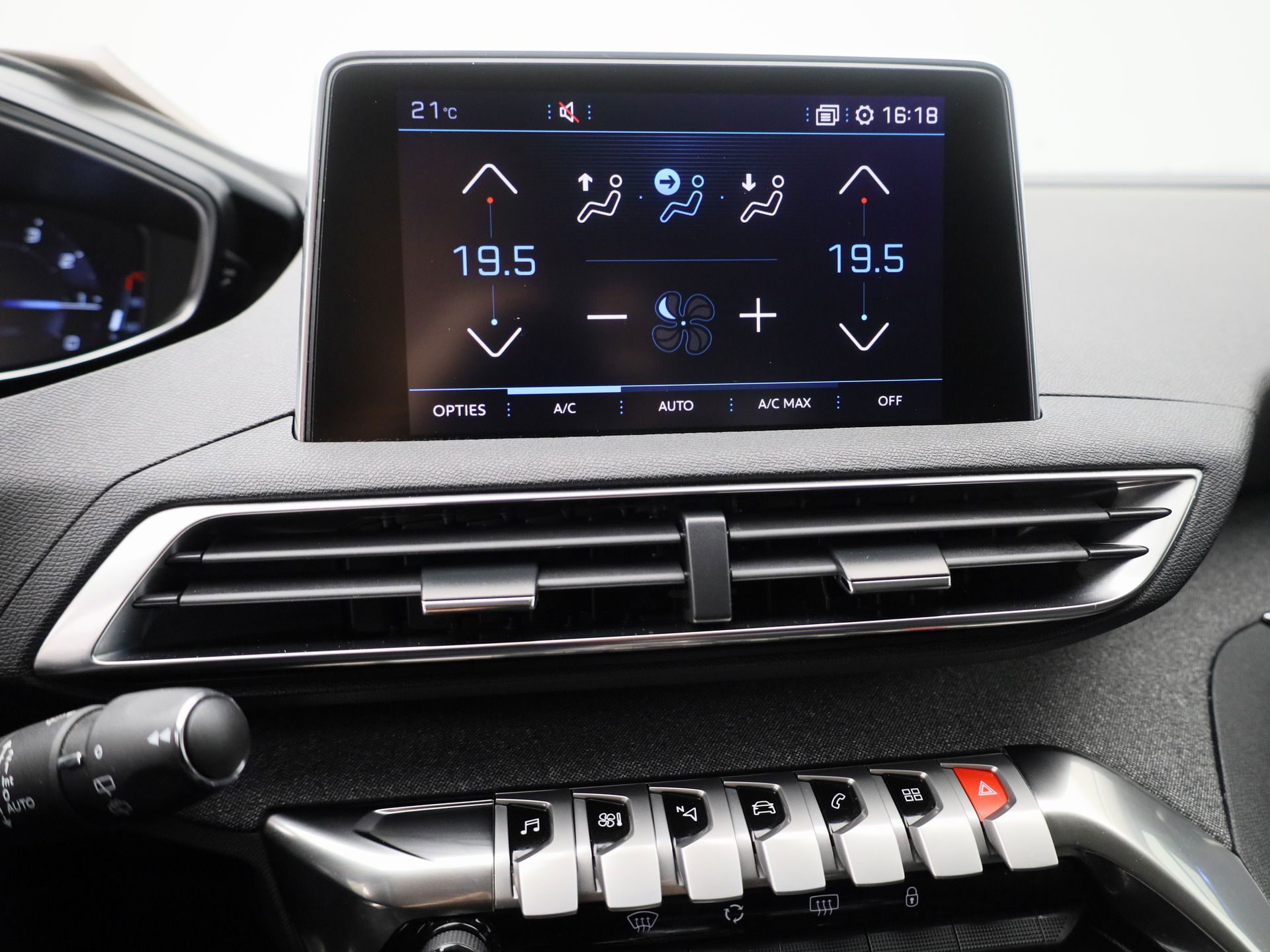 Auto afbeelding: 24