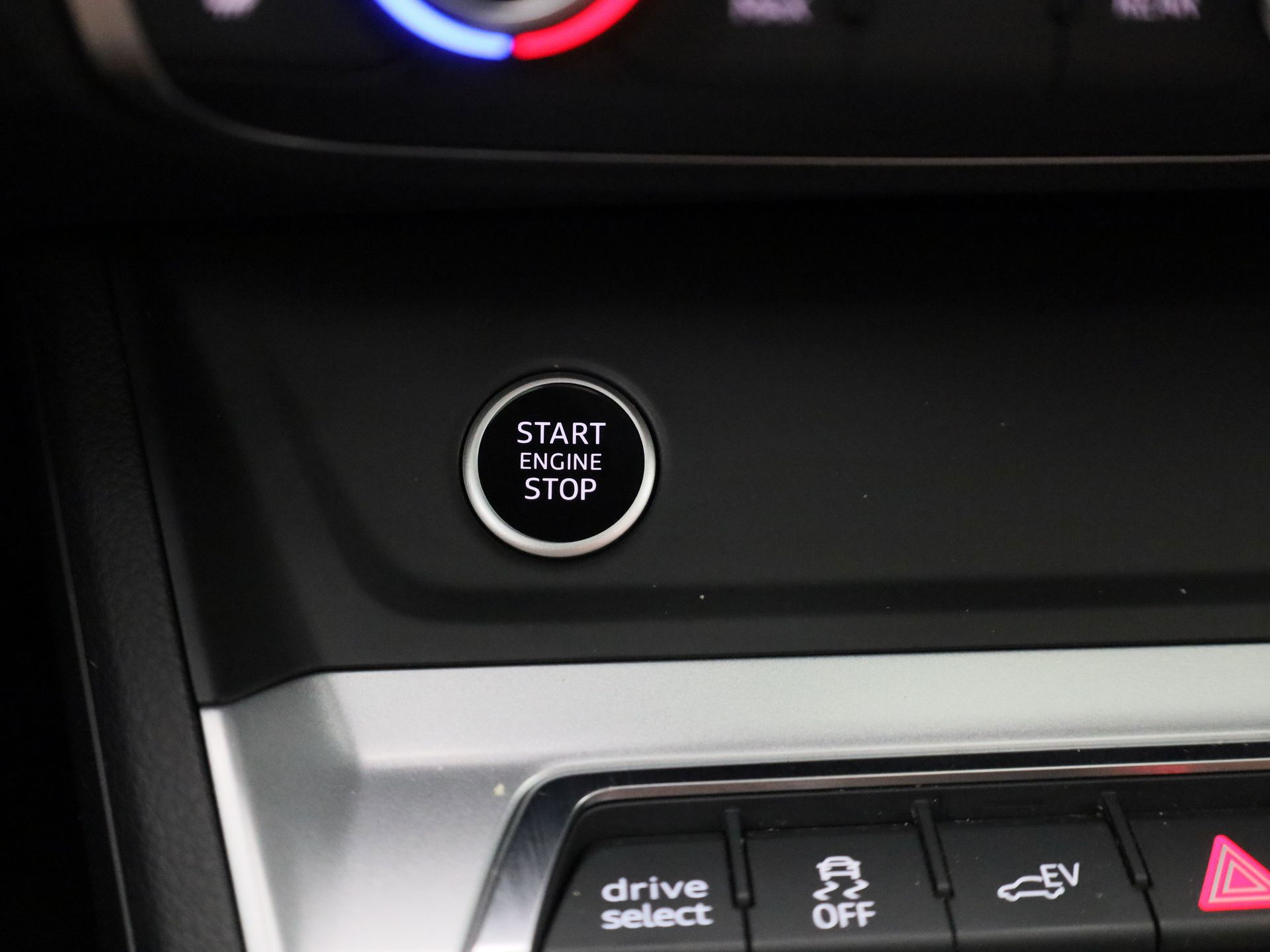 Auto afbeelding: 24