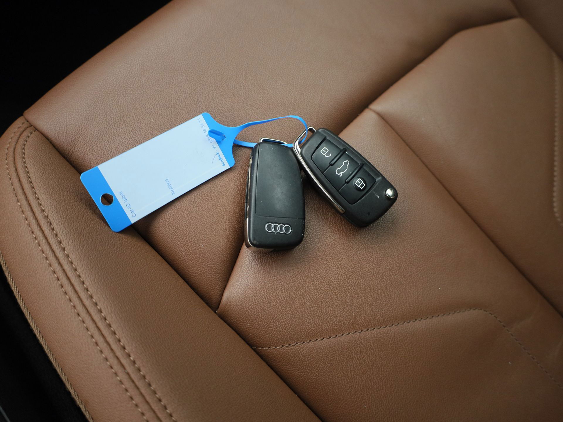 Auto afbeelding: 30