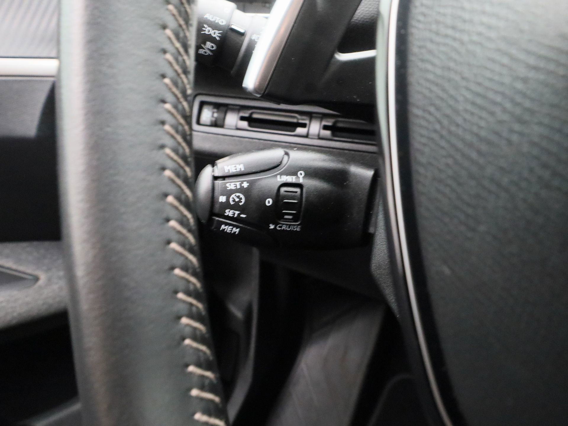 Auto afbeelding: 17