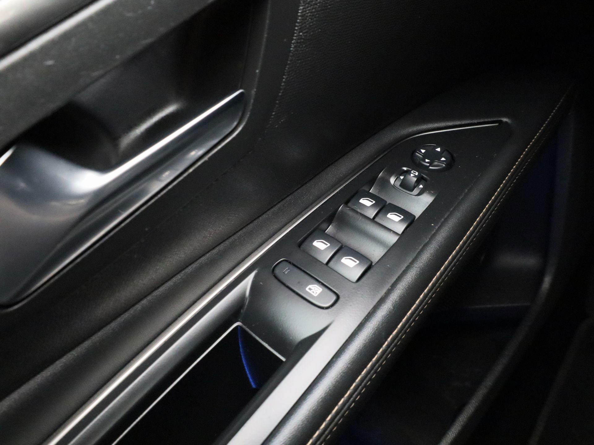 Auto afbeelding: 18