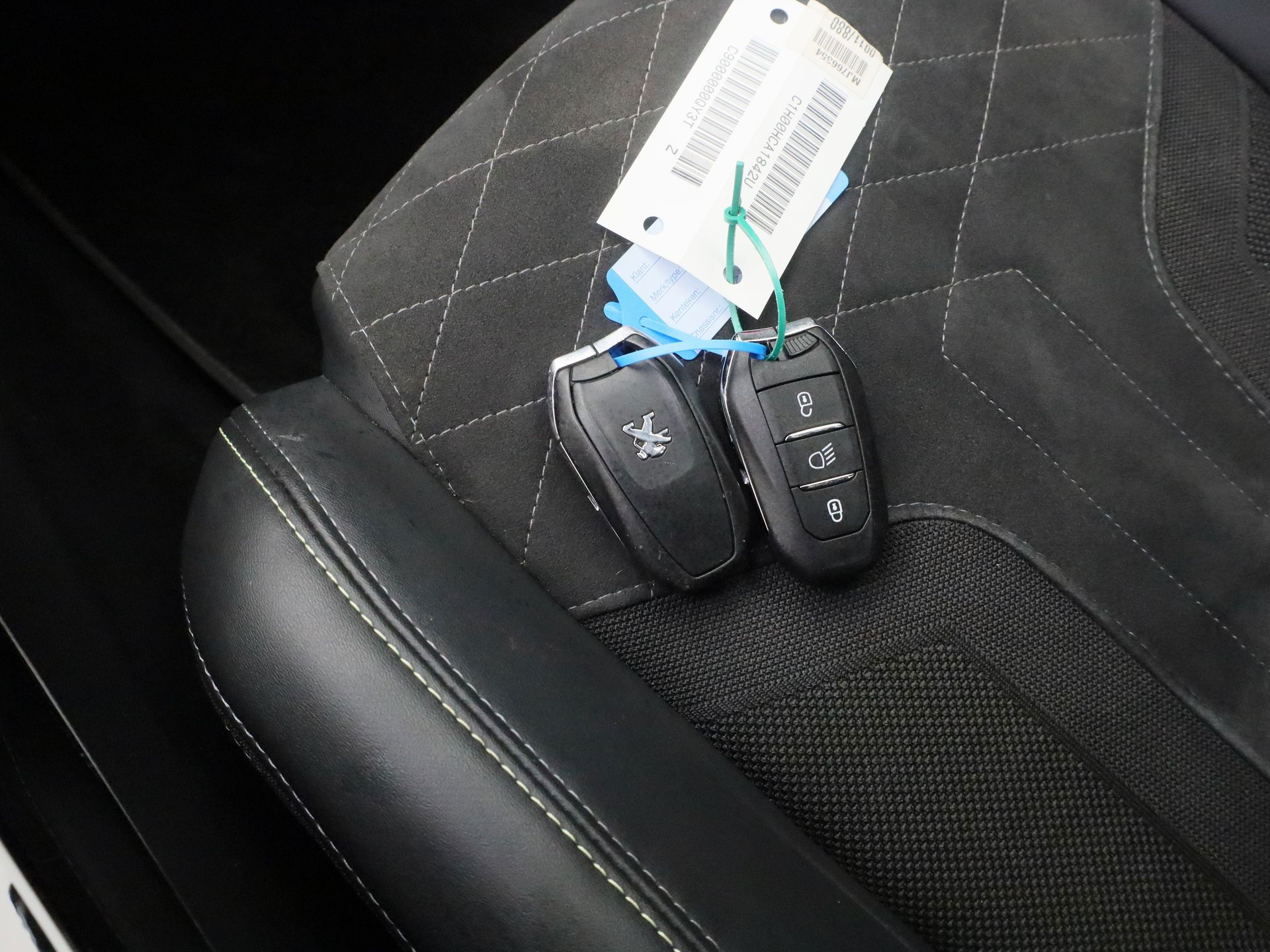 Auto afbeelding: 28