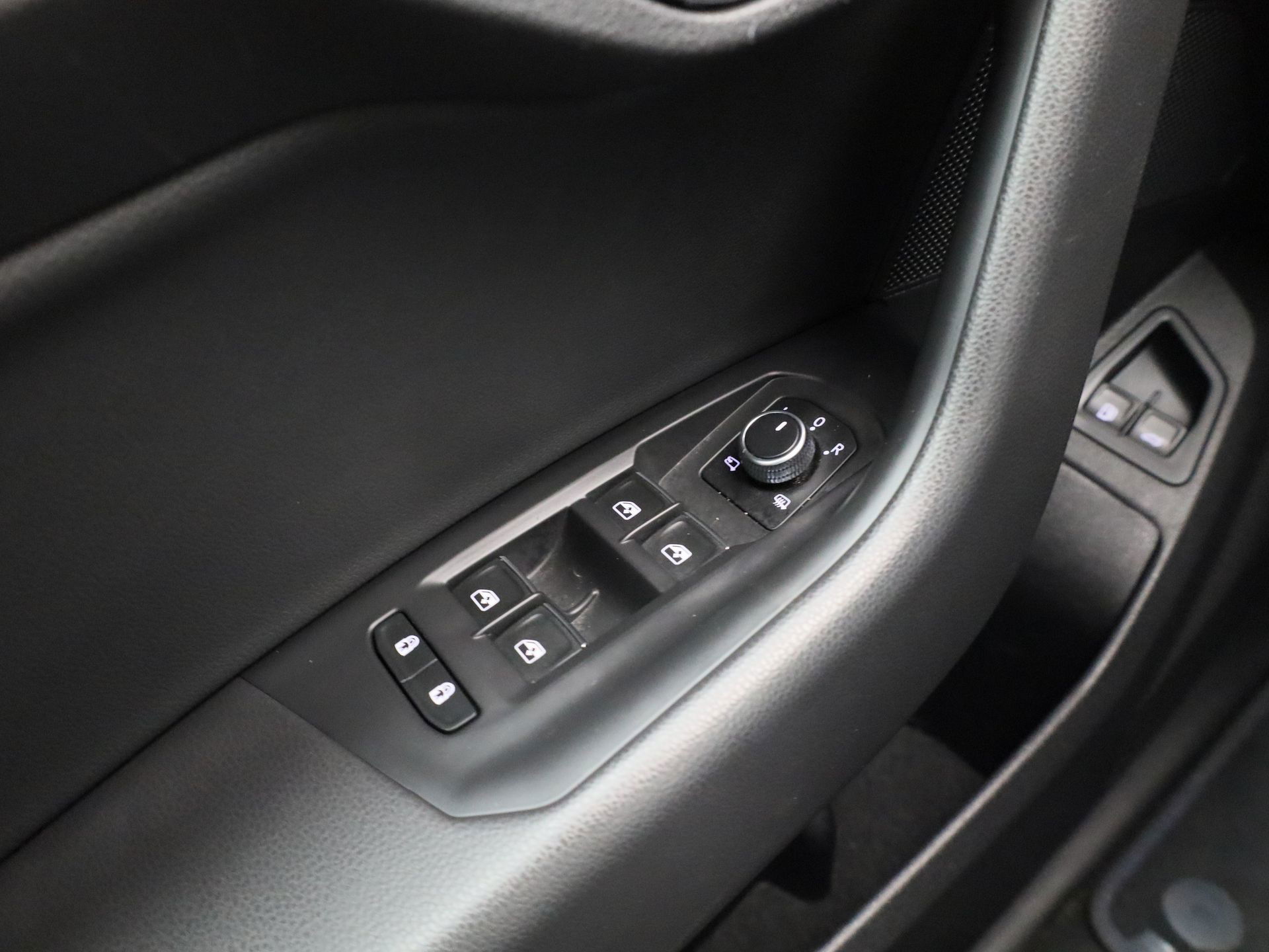Auto afbeelding: 23
