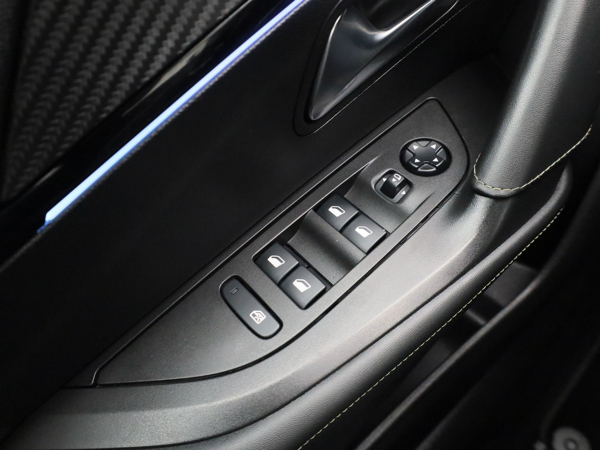 Auto afbeelding: 18