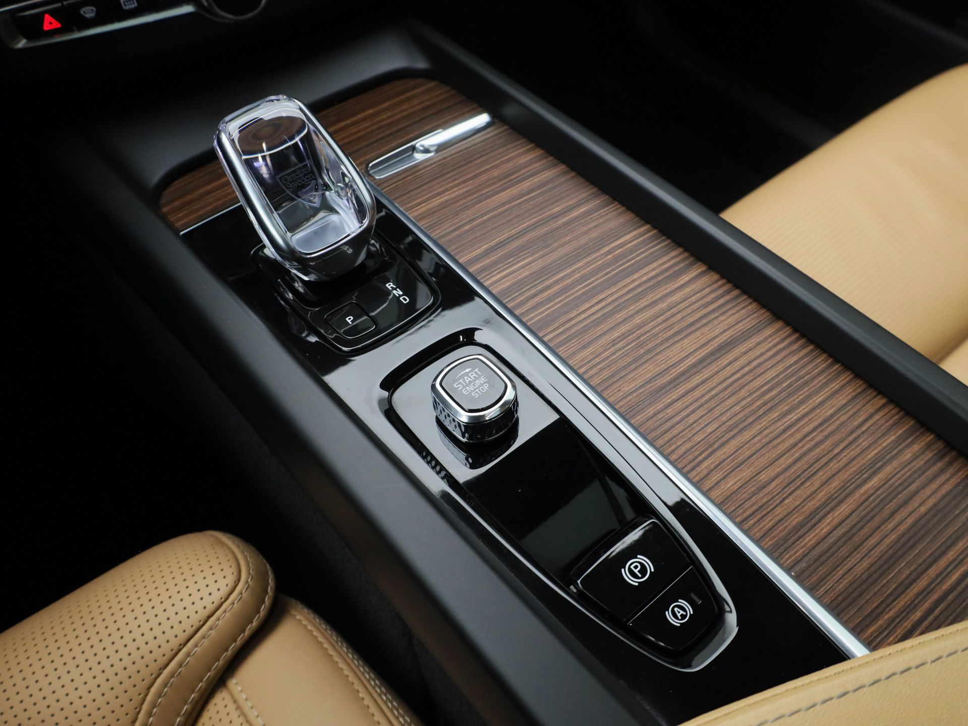 Auto afbeelding: 24