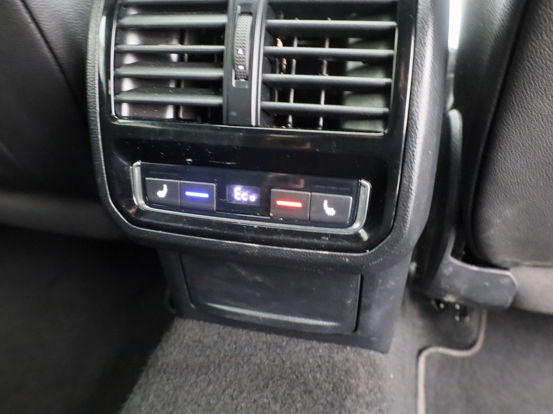 Auto afbeelding: 28