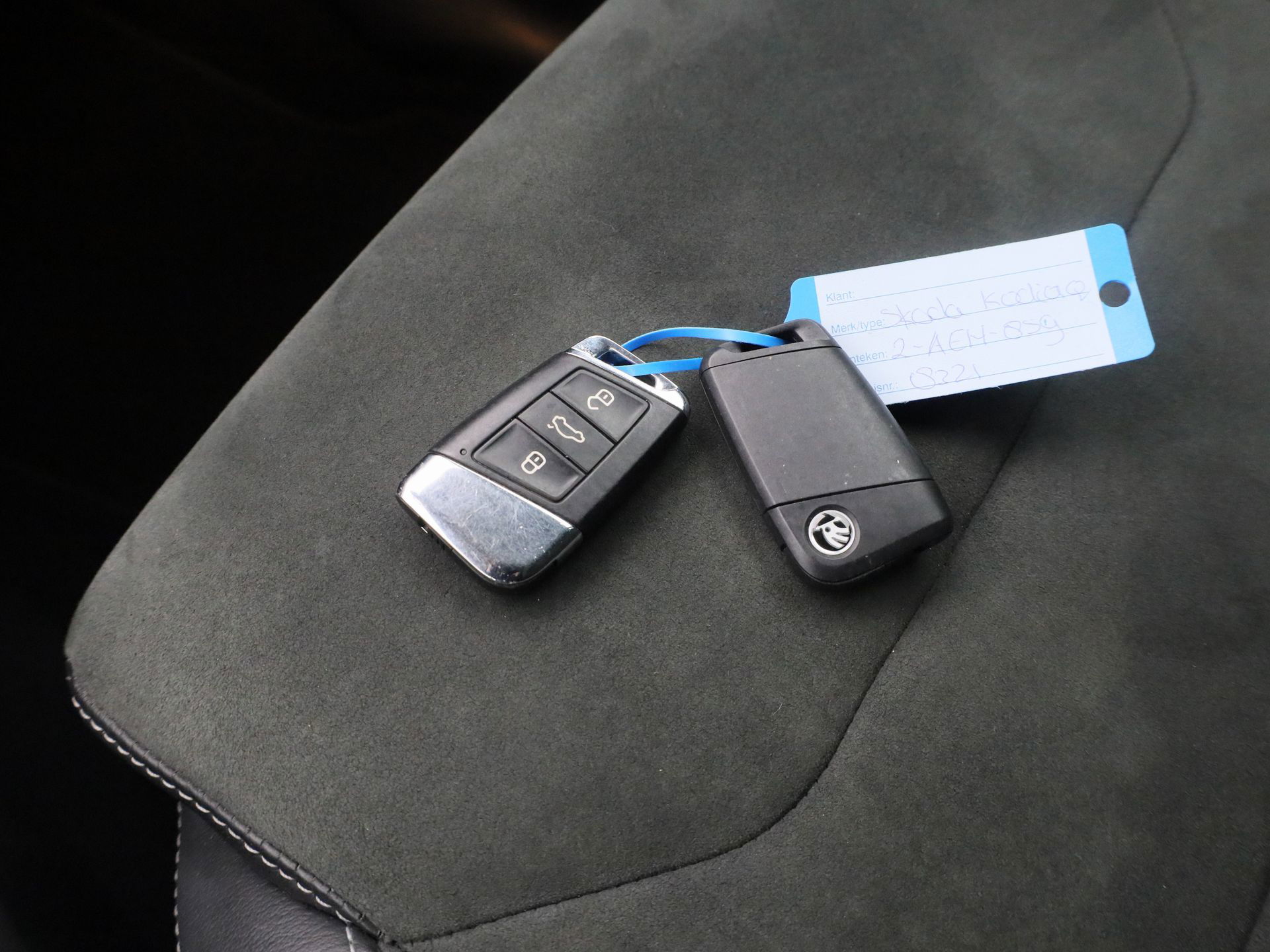 Auto afbeelding: 30