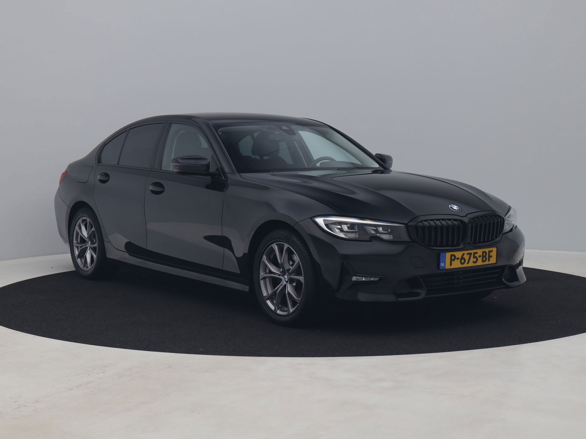 Auto afbeelding: 2